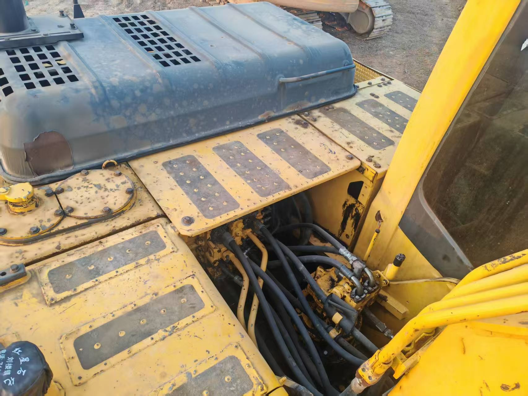 Buy Komatsu PC240-6 Used Excavator / 5