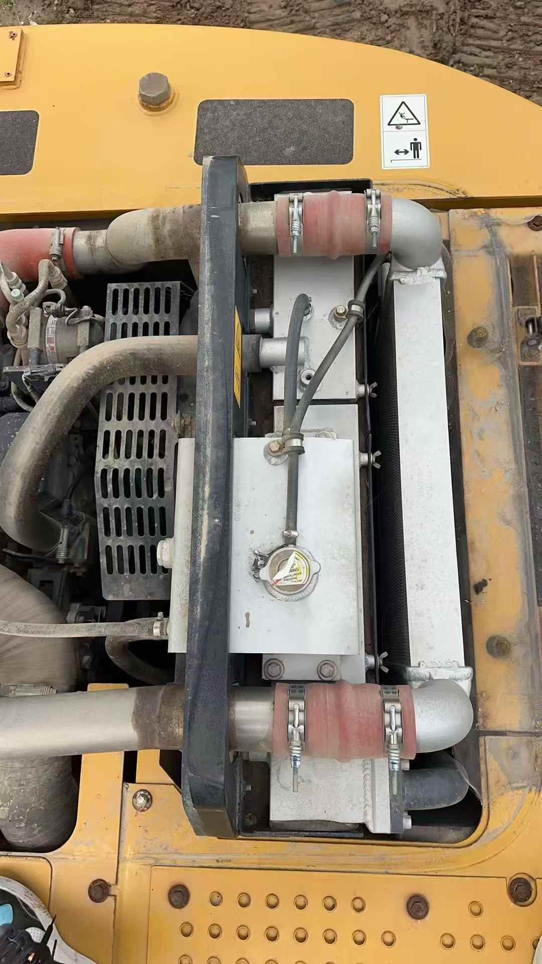 Buy XCMG XE200 Used Excavator / 8