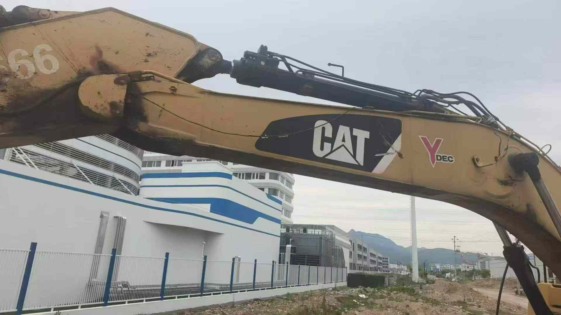 Buy Caterpillar 320A Used Excavator / 7