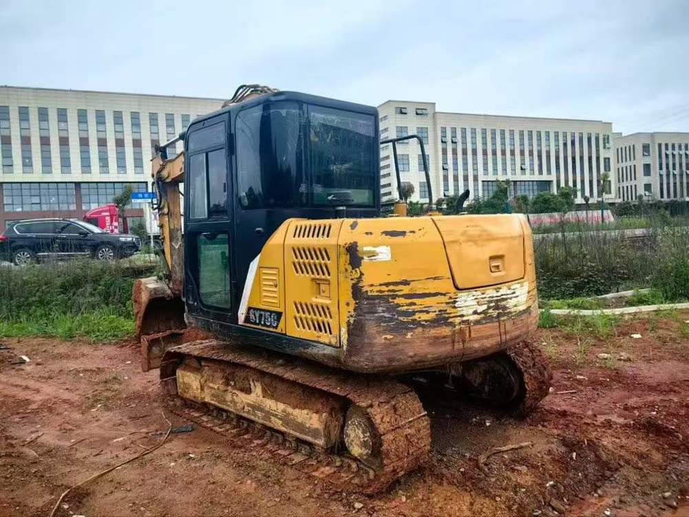 Buy Sany SY75 Used Excavator / 2
