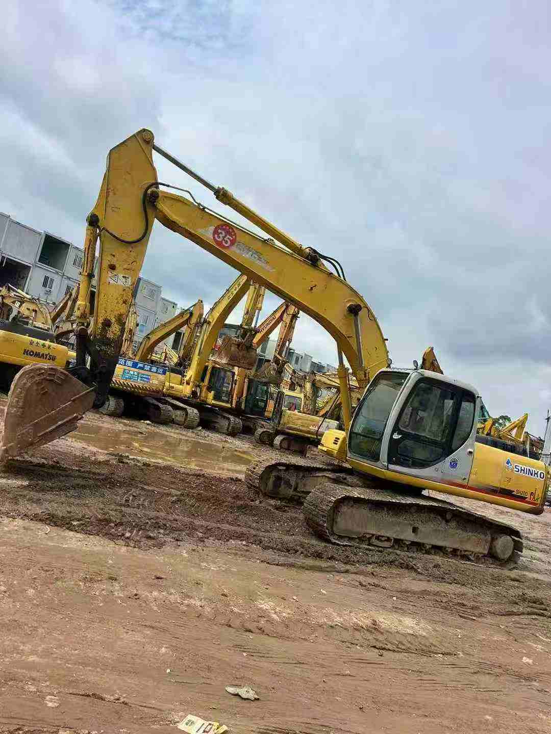 شراء Sumitomo SH200A3 مستعمل حفارة
