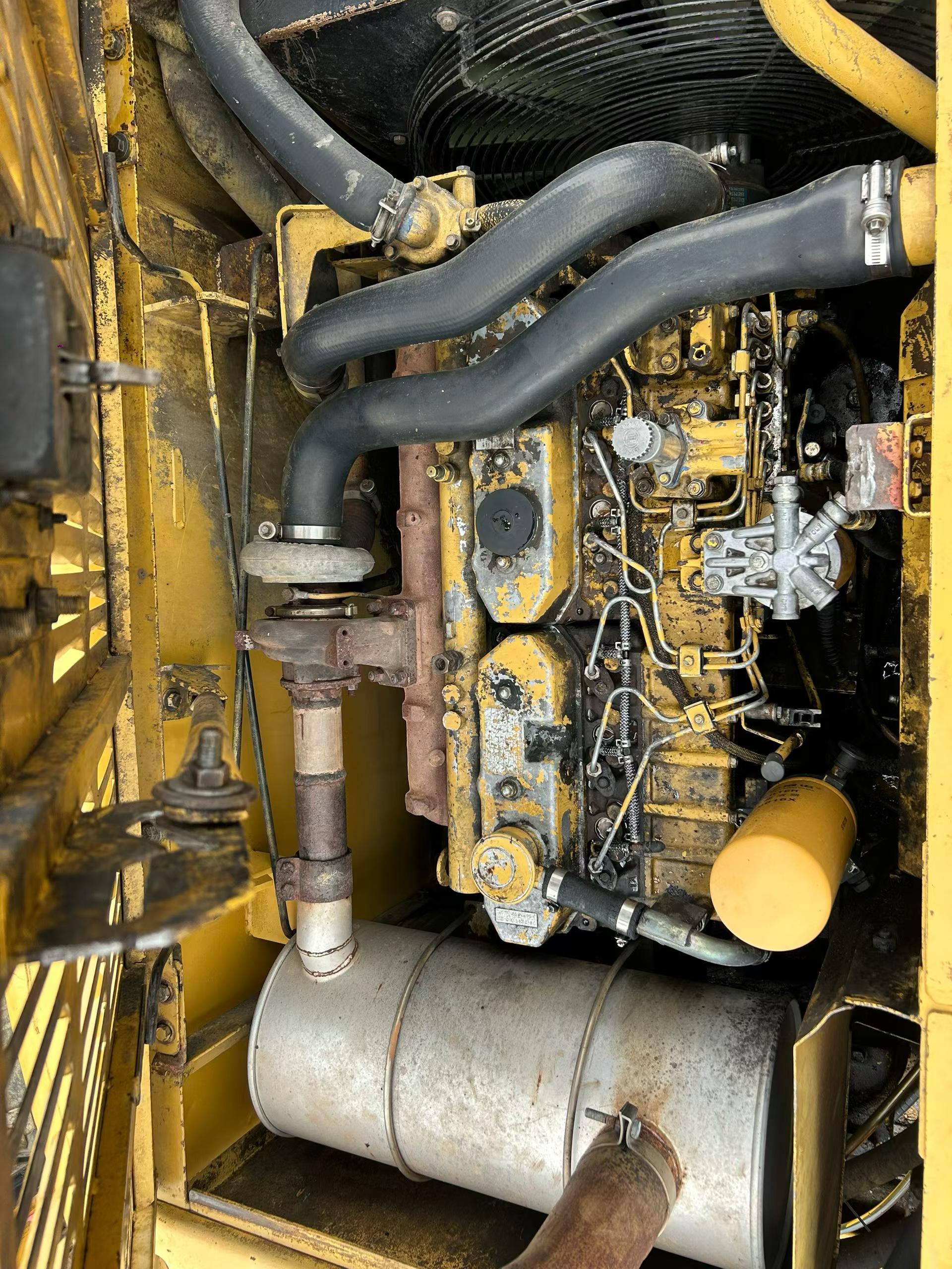 Buy Caterpillar 320C Used Excavator / 8