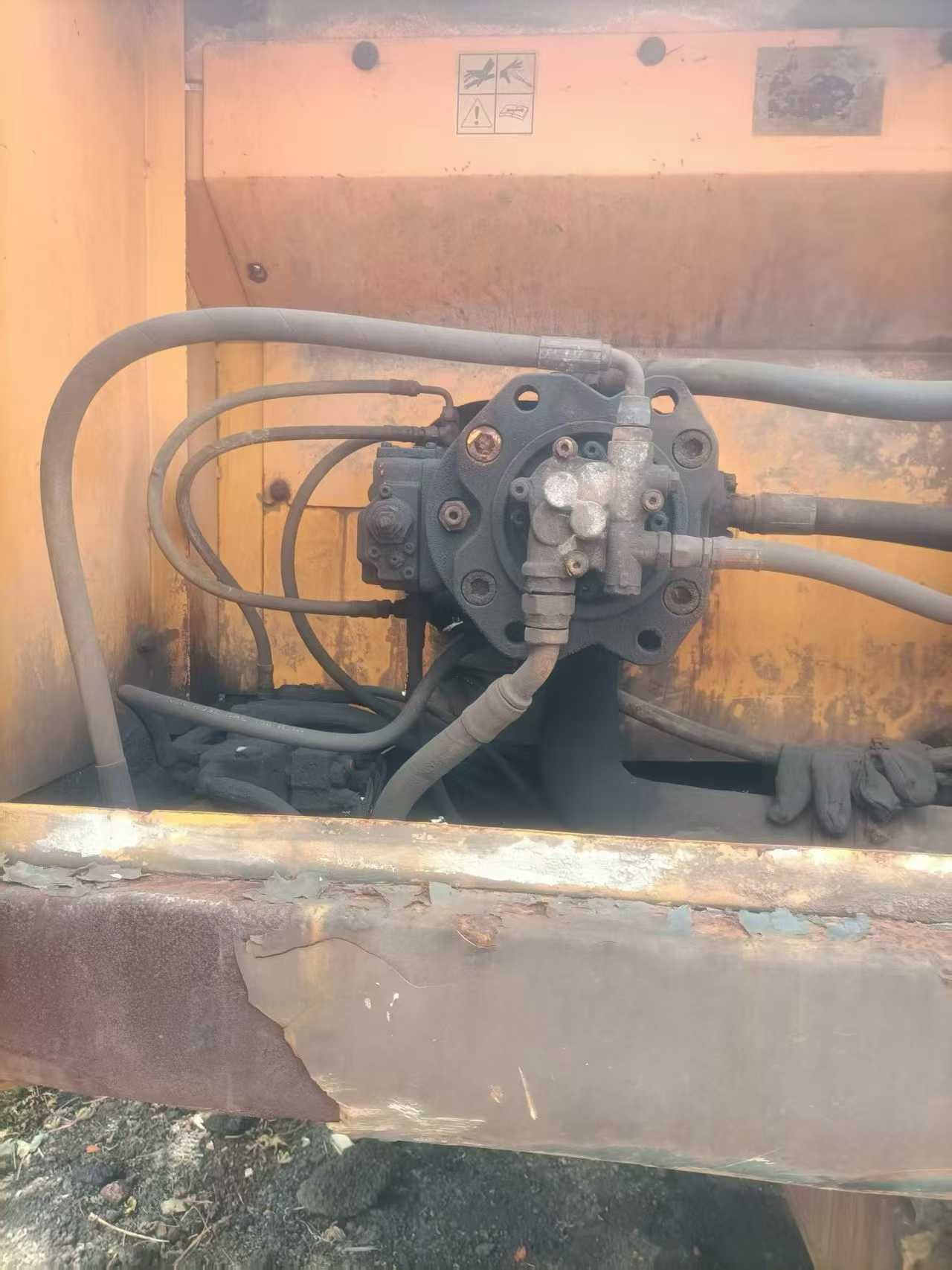 Buy Hyundai R305LC-7 Used Excavator / 6