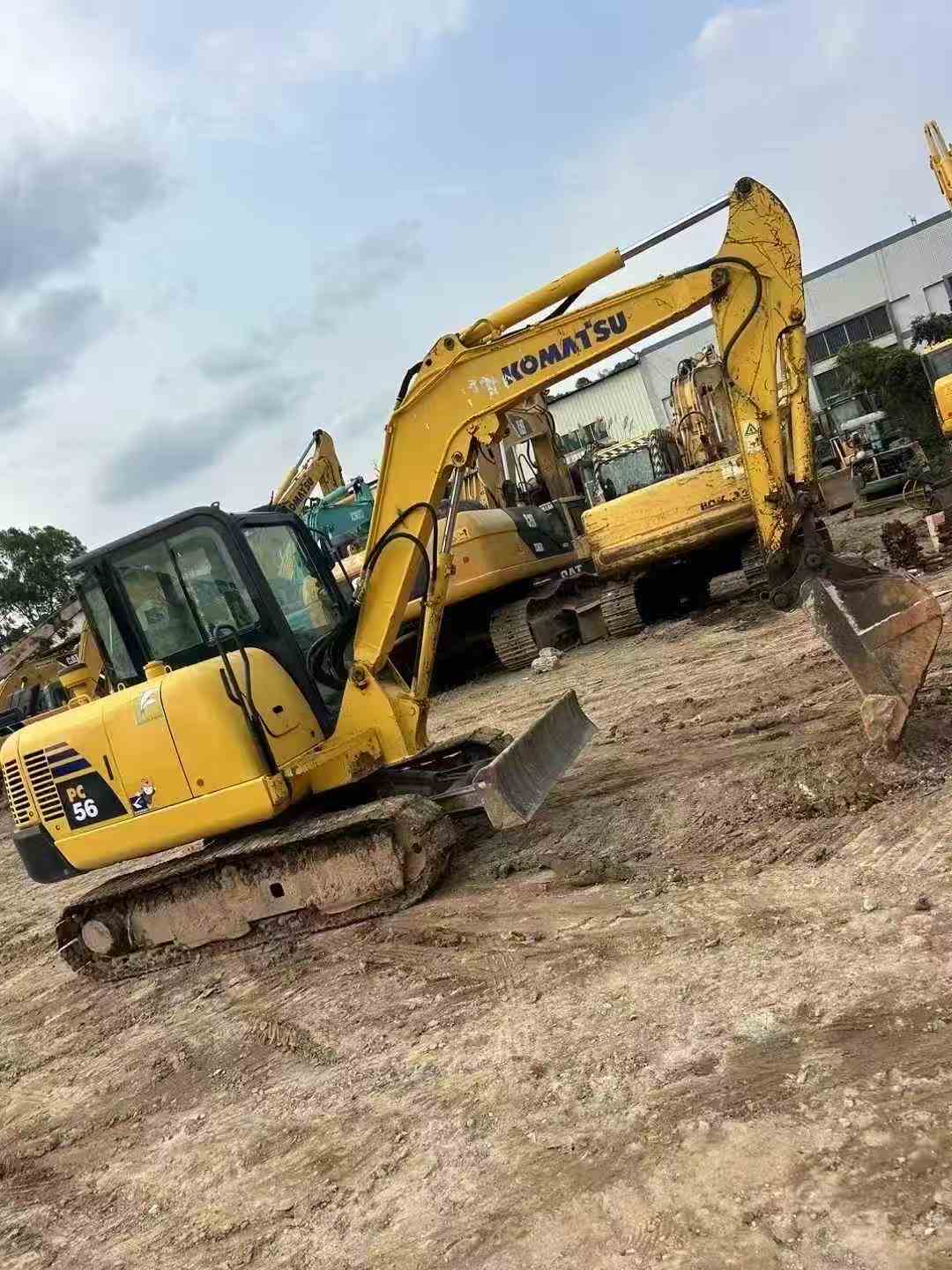 Compre Excavadora Komatsu PC56-7 Usada / 3