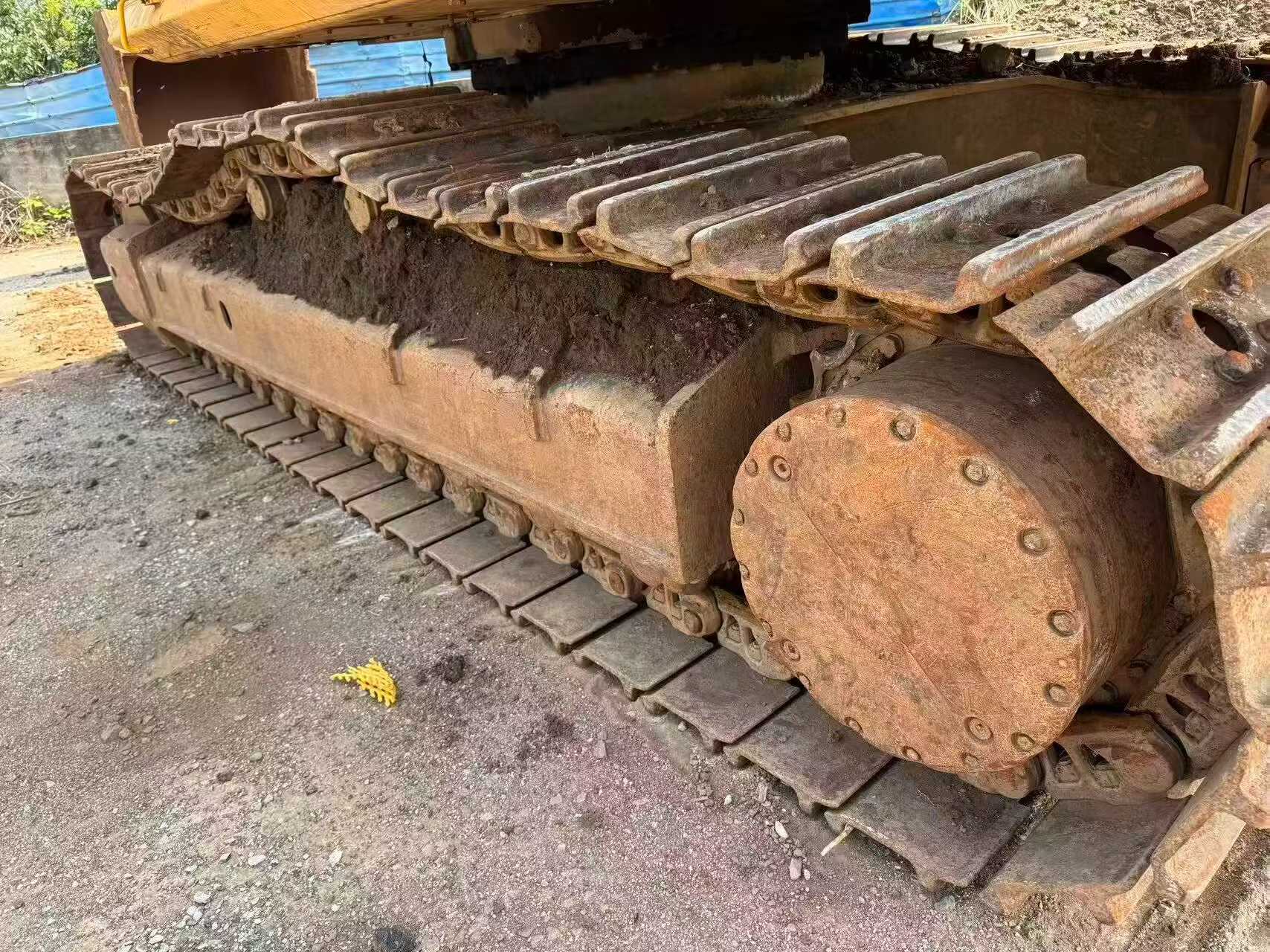 Buy Komatsu PC460LC-8 Used Excavator / 5
