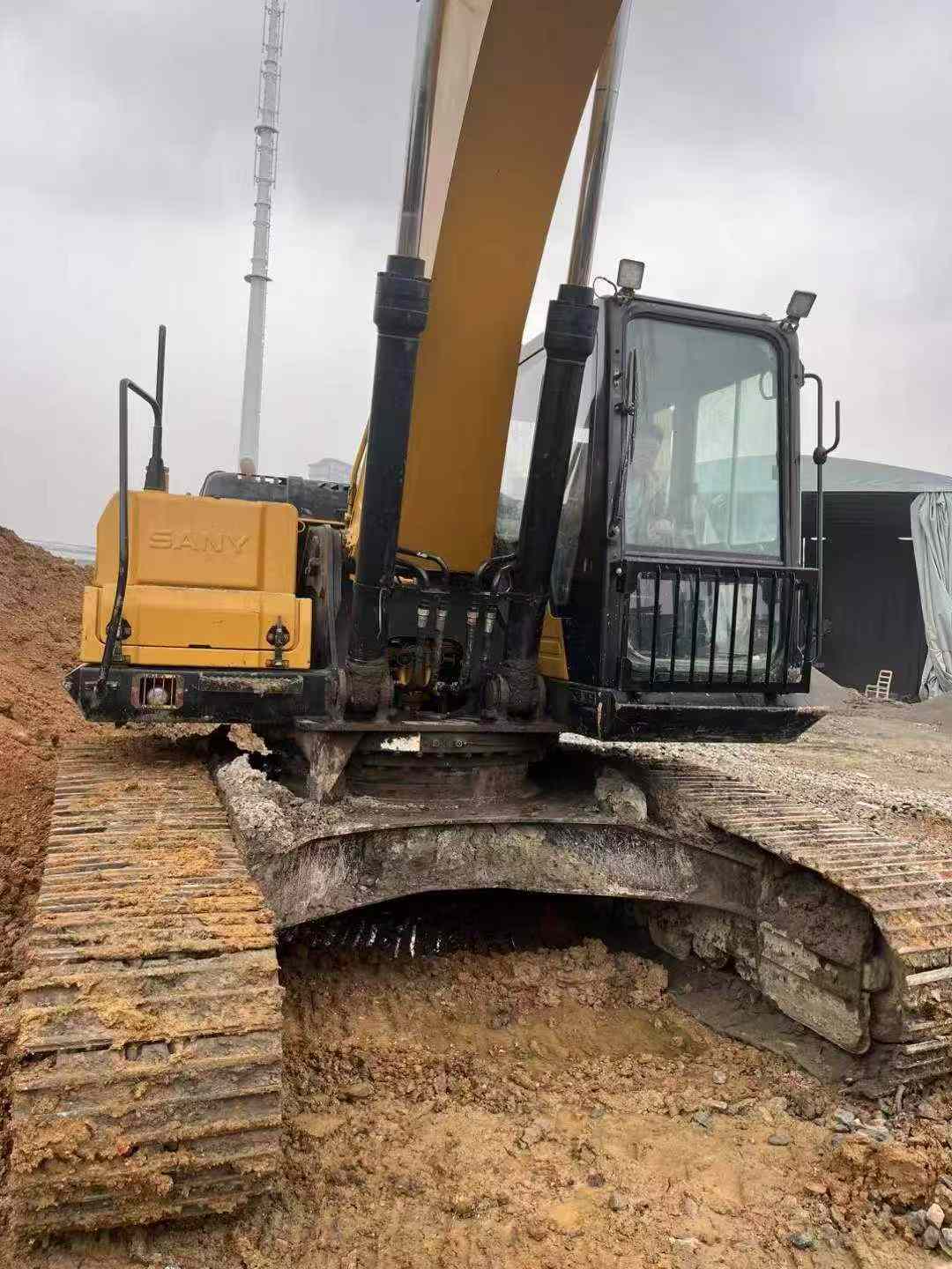 Buy Sany SY245C-9 Used Excavator / 8