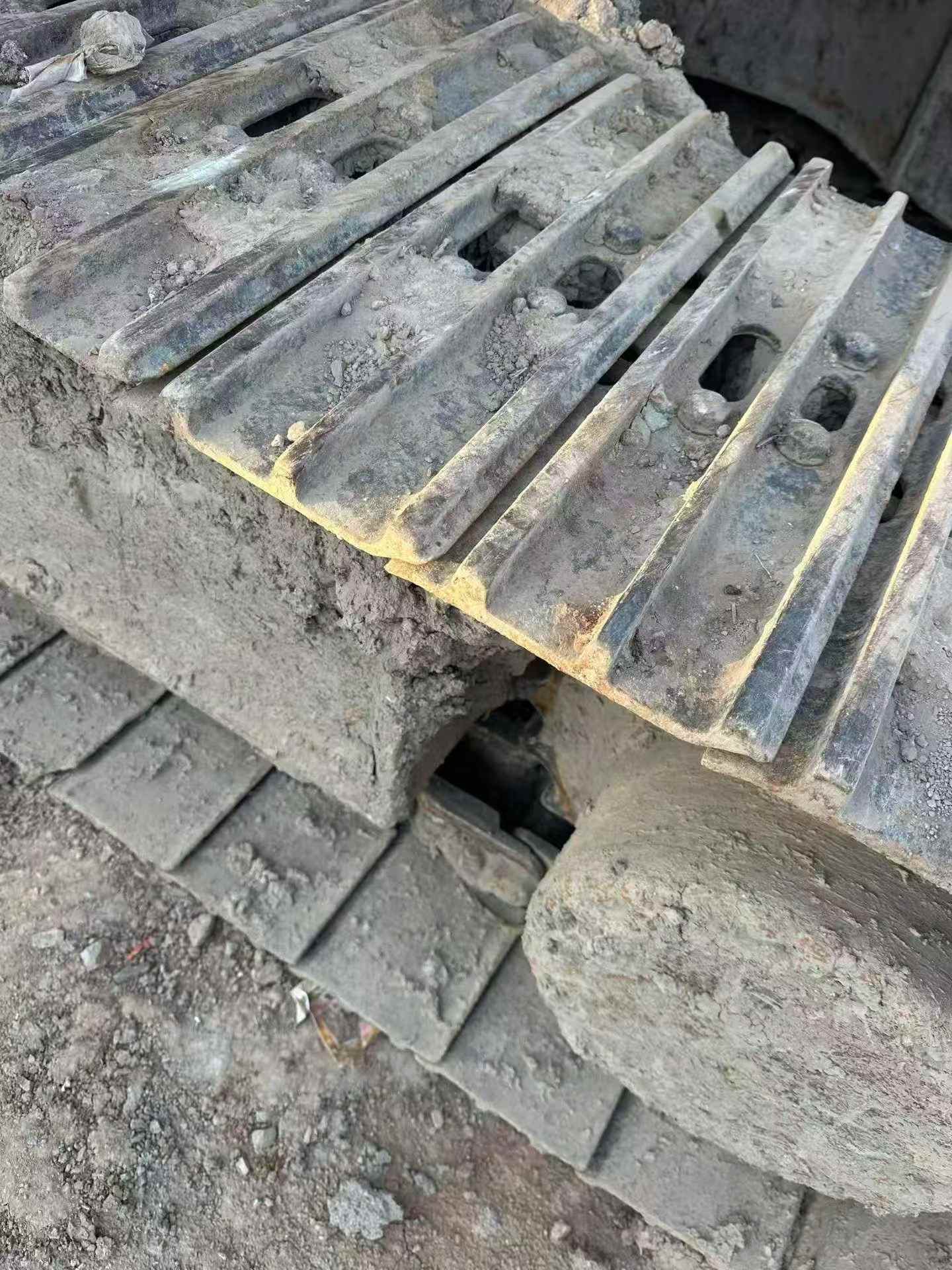 Купить Подержанный Экскаватор Komatsu PC200-8 / 8