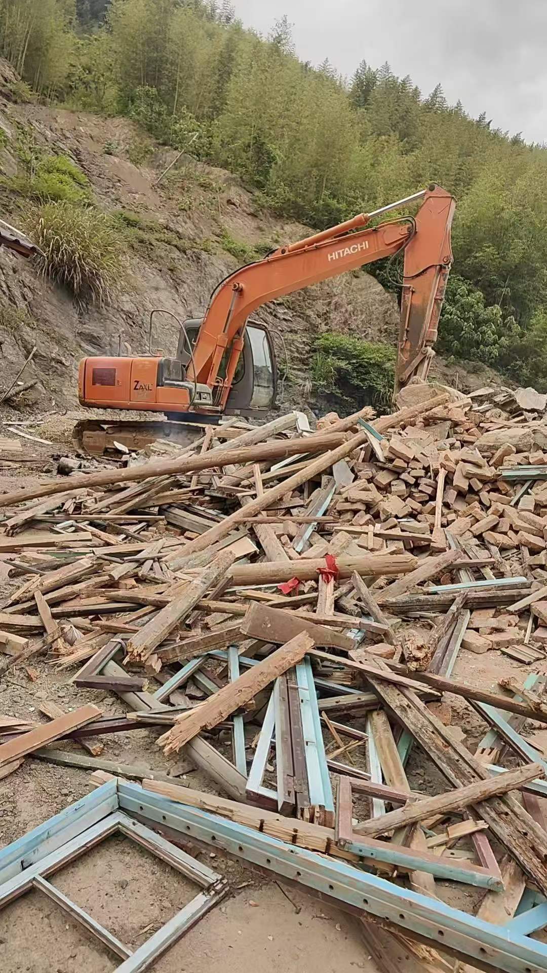 شراء Hitachi EX120-6 مستعمل حفارة