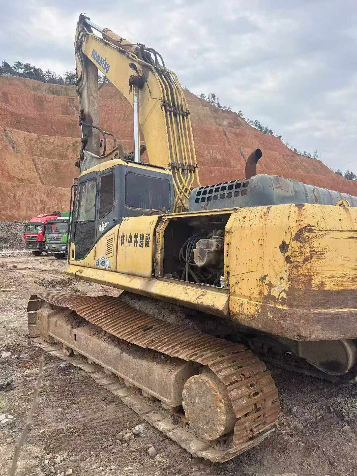 Buy Komatsu PC450-7 Used Excavator / 2