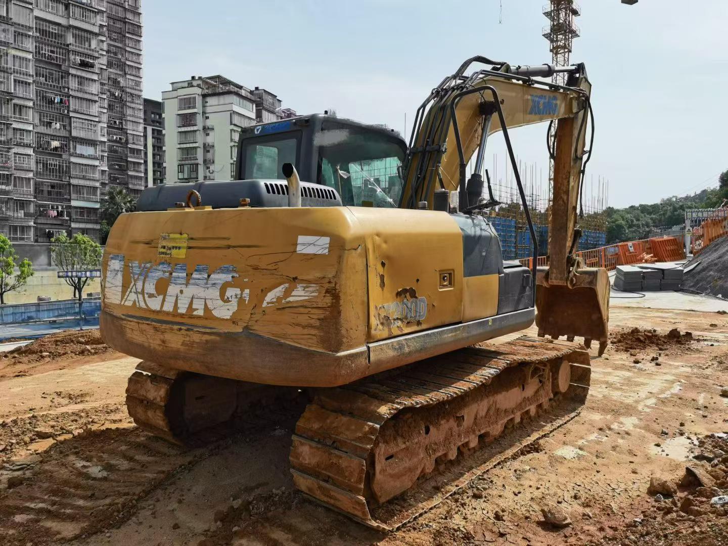 Buy XCMG XE150 Used Excavator / 2