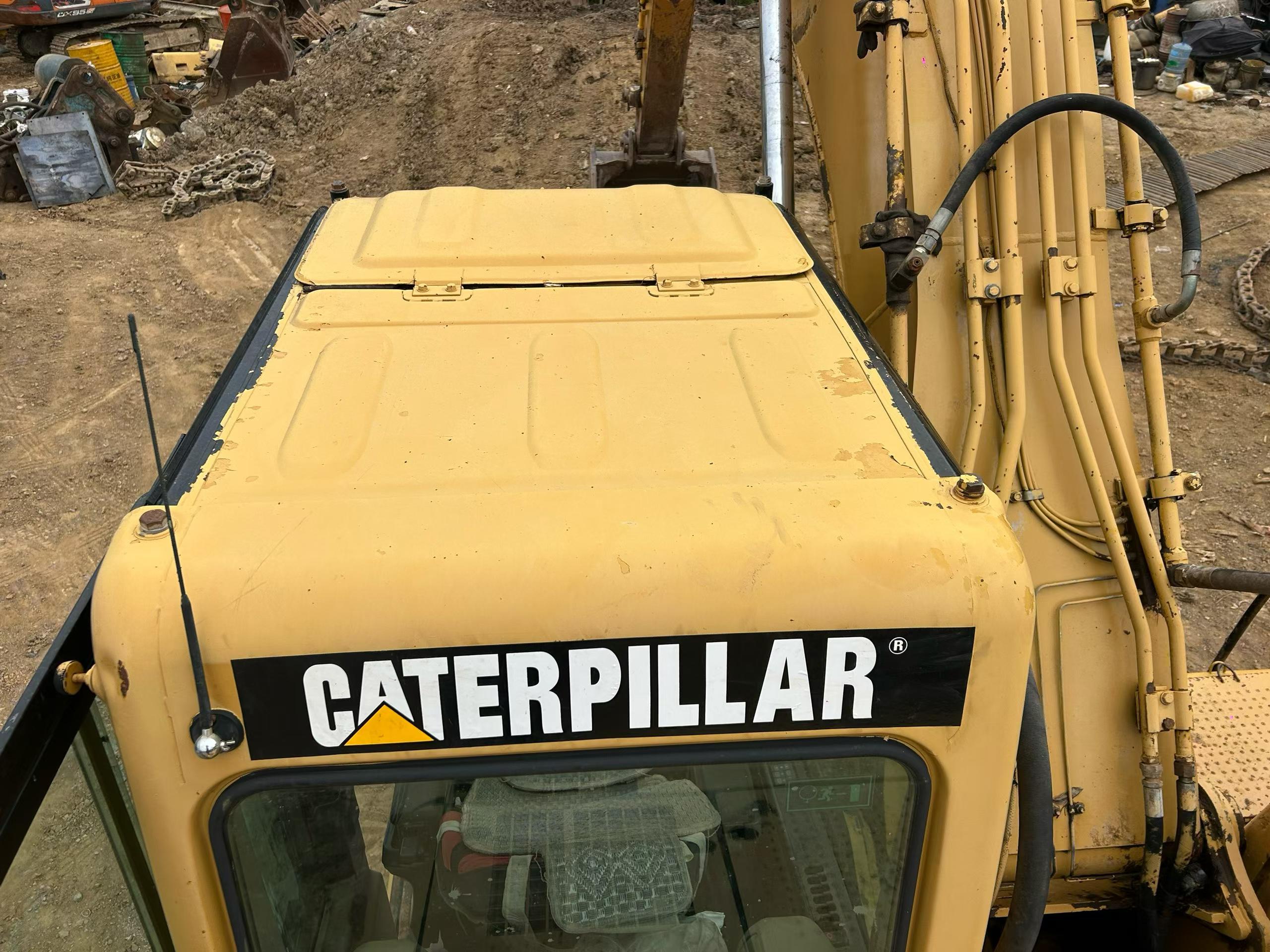 Buy Caterpillar 320C Used Excavator / 6