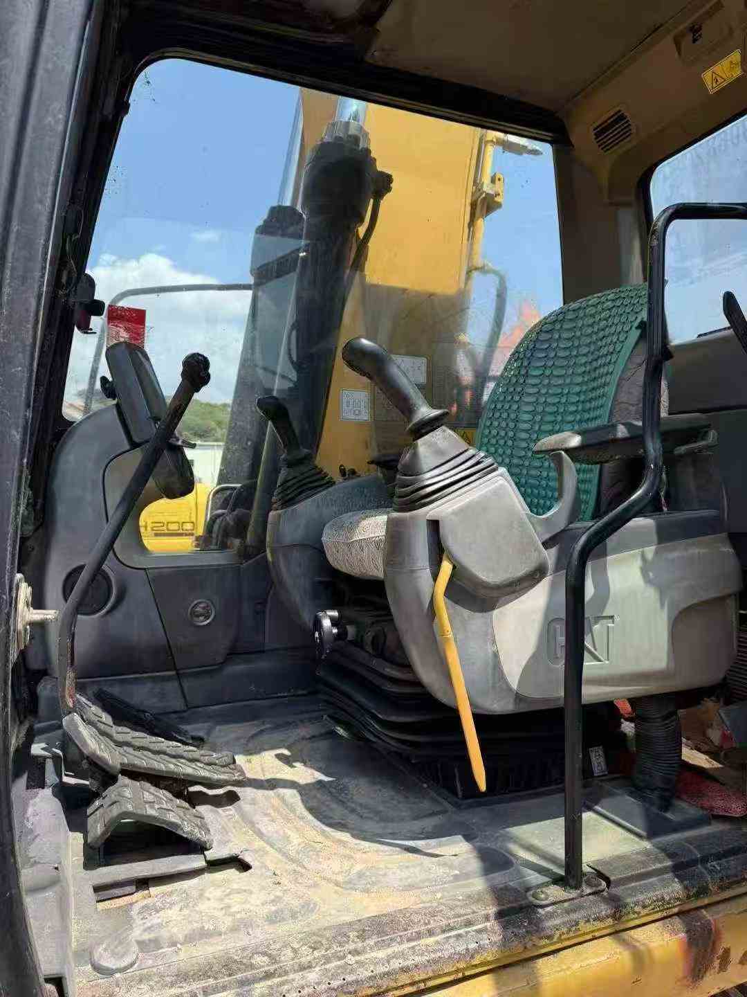 Buy Caterpillar M315 Used Excavator / 6