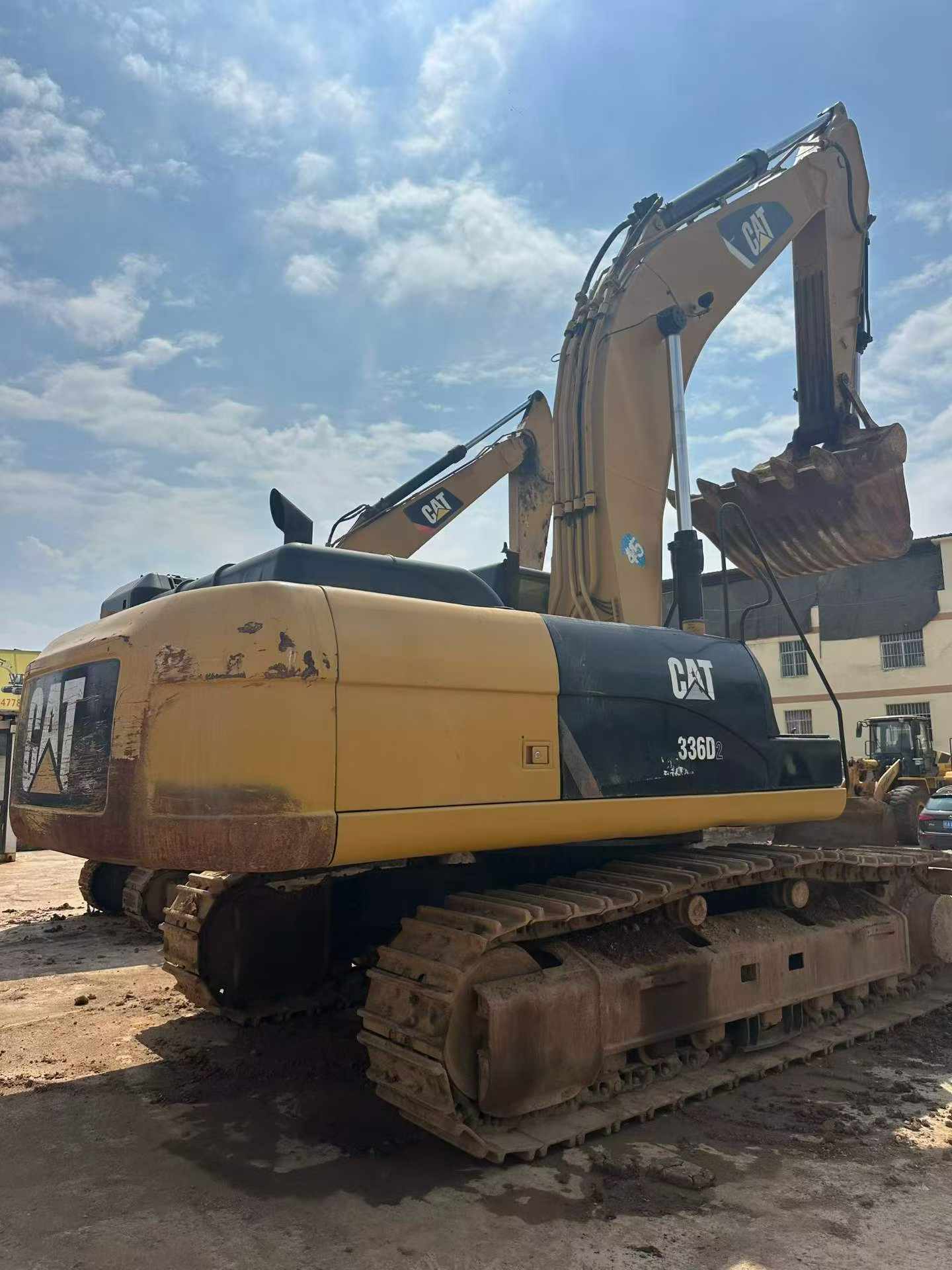 Buy Caterpillar 336E Used Excavator / 2