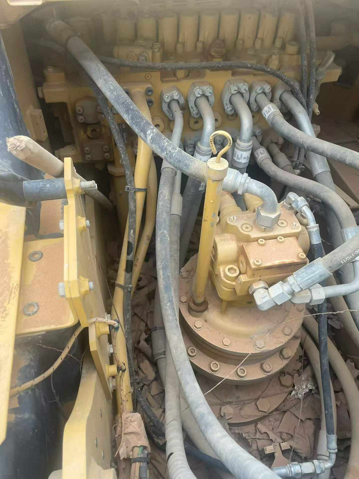 Buy Caterpillar 320GC Used Excavator / 4