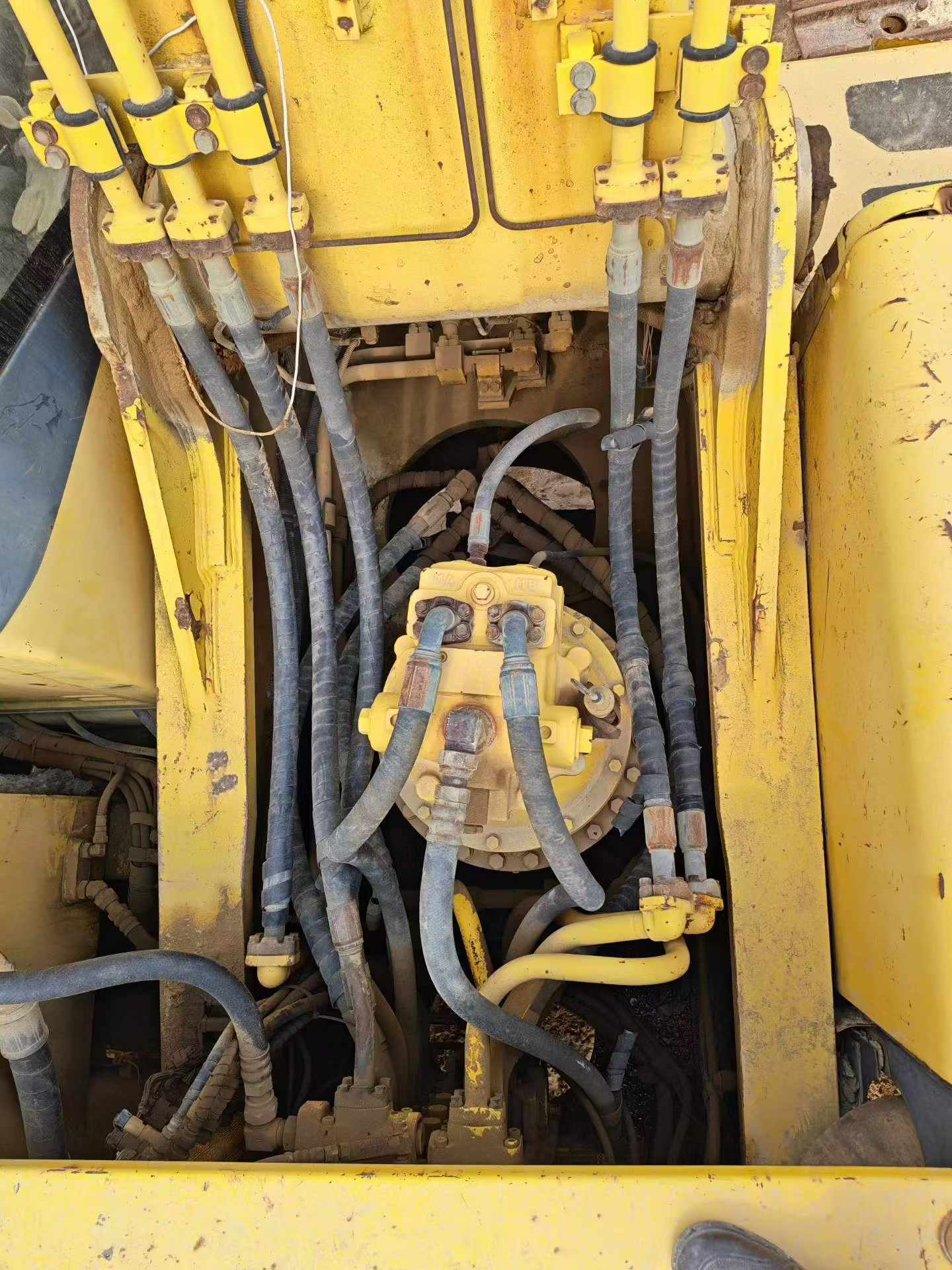 Buy Komatsu PC450-7 Used Excavator / 2
