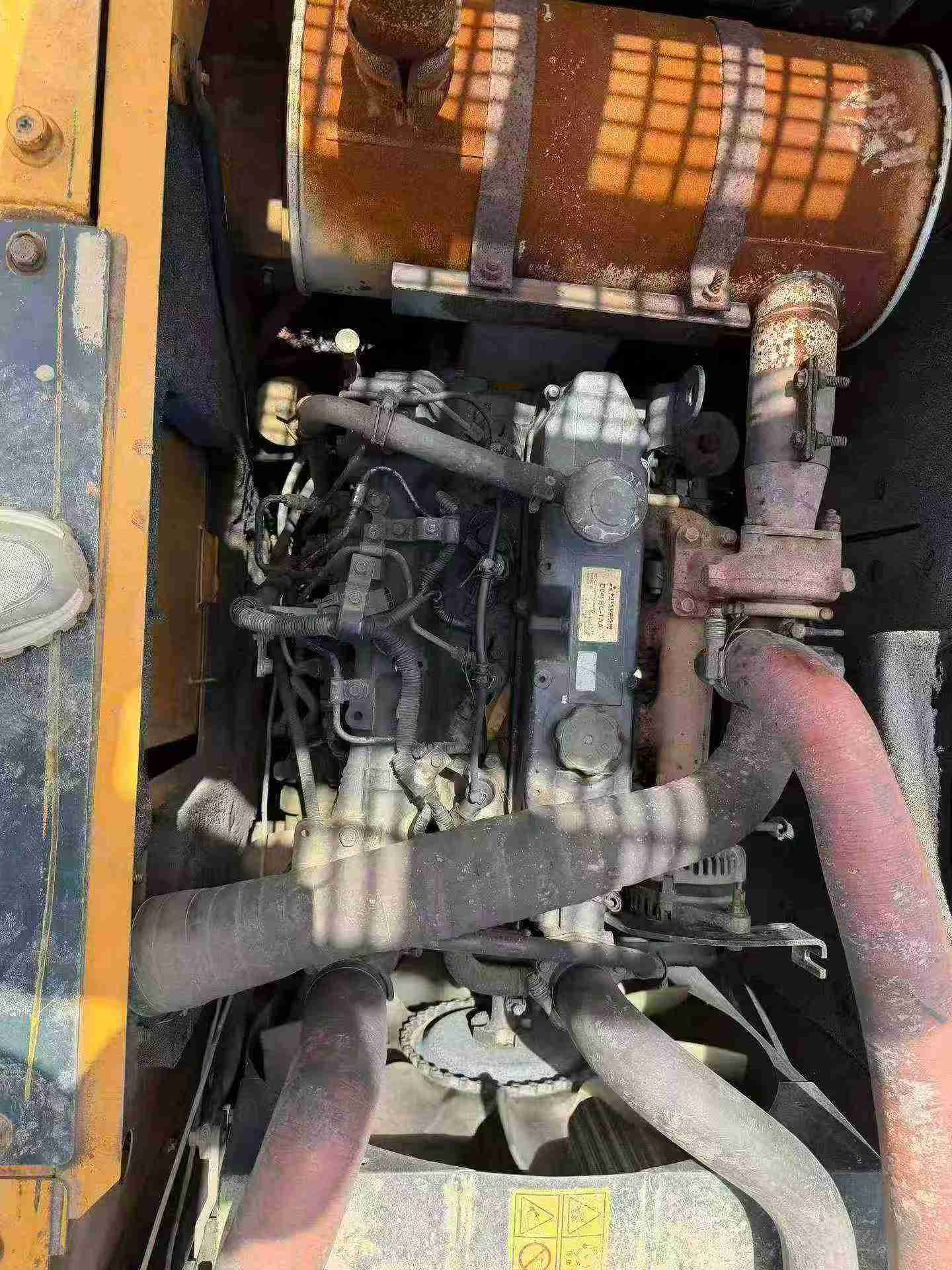 Buy Hyundai R110VS Used Excavator / 6