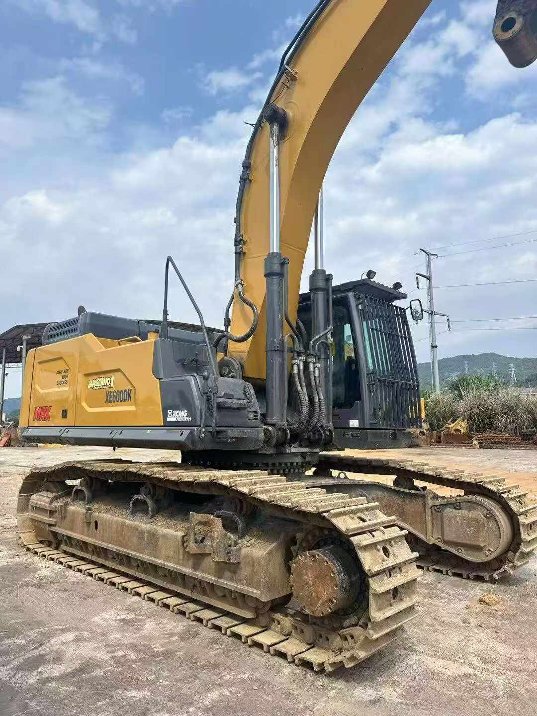 Buy XCMG LW600E Used Excavator / 5