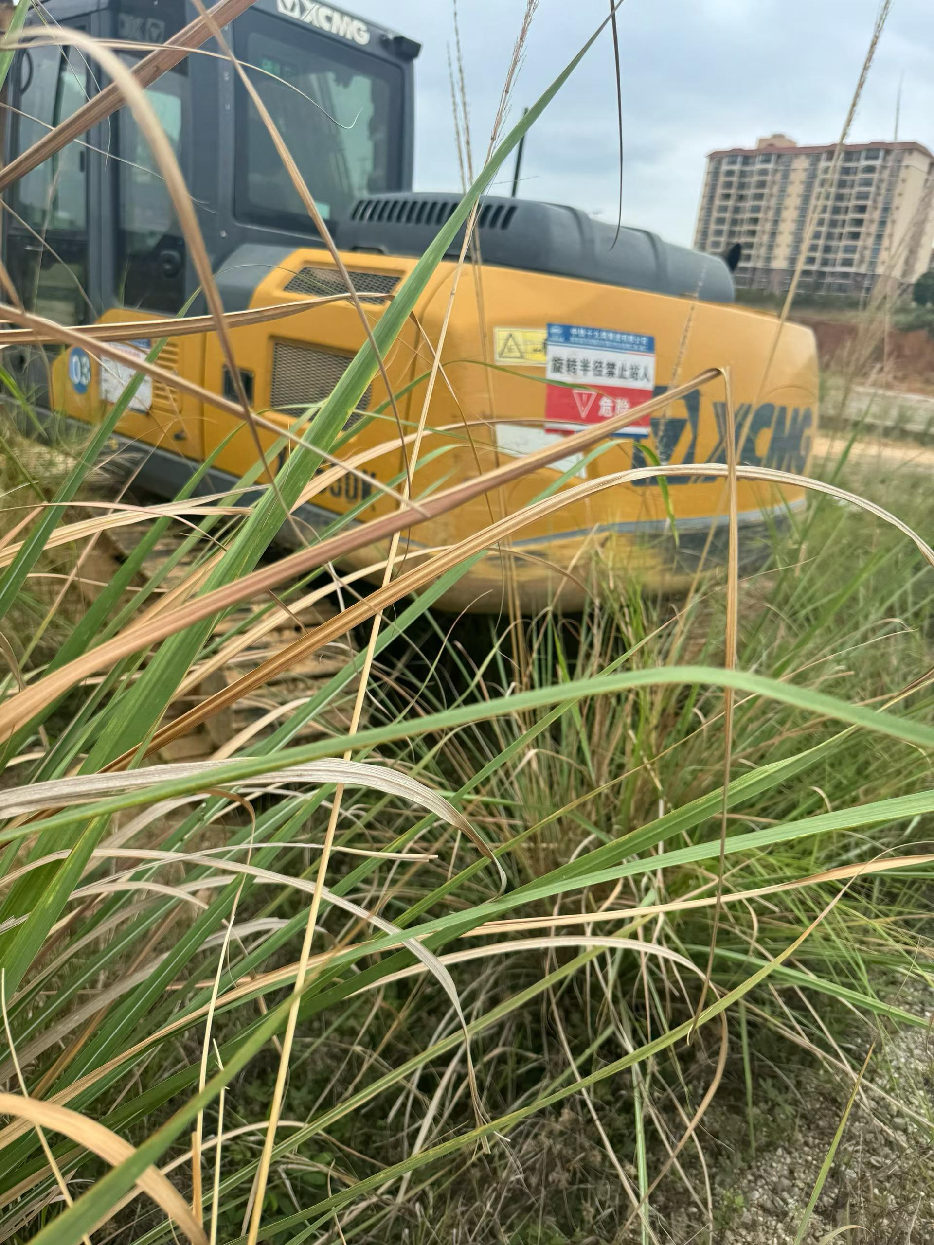 شراء XCMG XE135B مستعمل حفارة