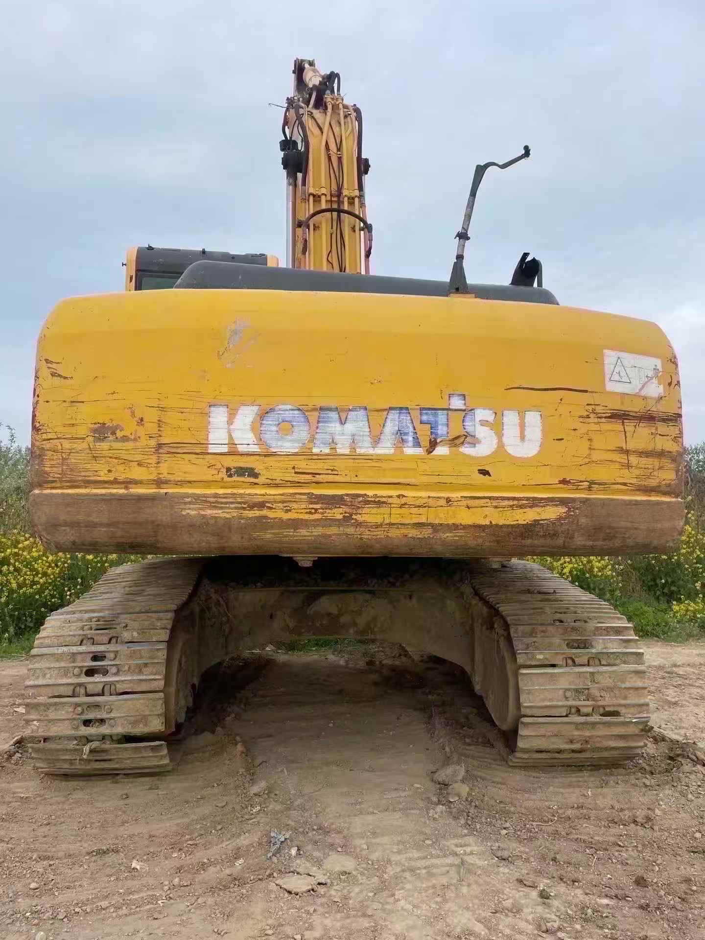 Buy Komatsu PC200-8 Used Excavator / 4