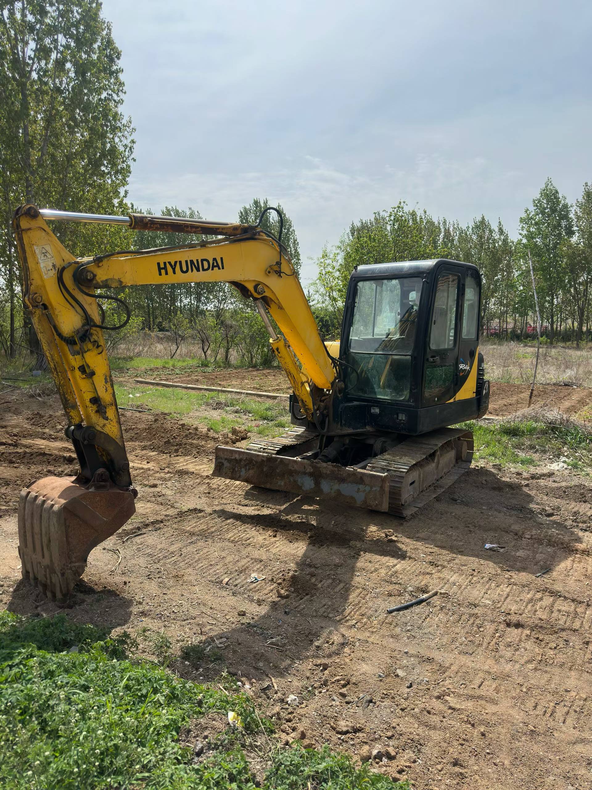 شراء 现代 HX60 مستعمل حفارة