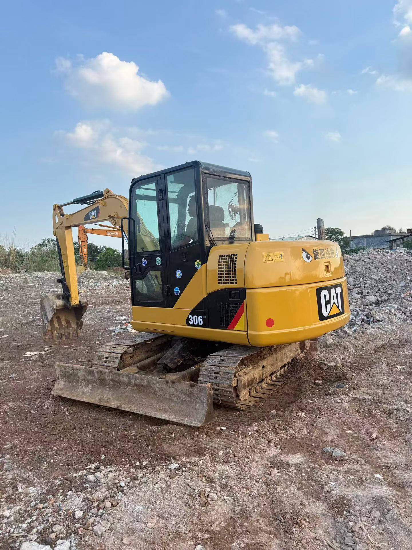 Buy Caterpillar 306D Used Excavator / 2