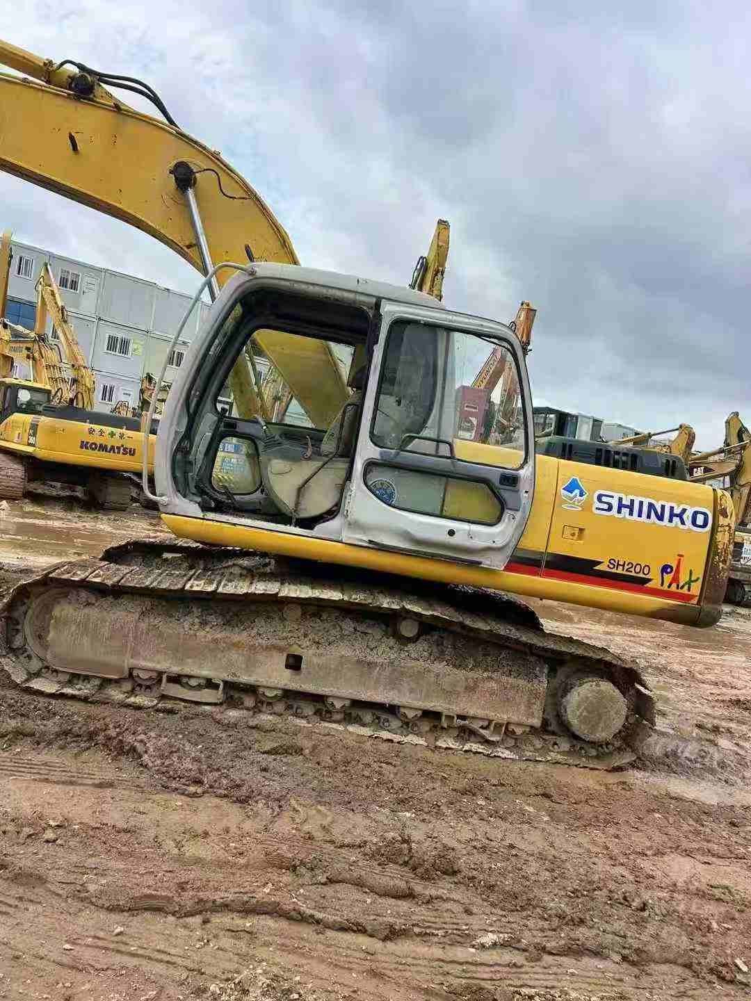 شراء حفارة Sumitomo SH200A3 مستعملة / 5