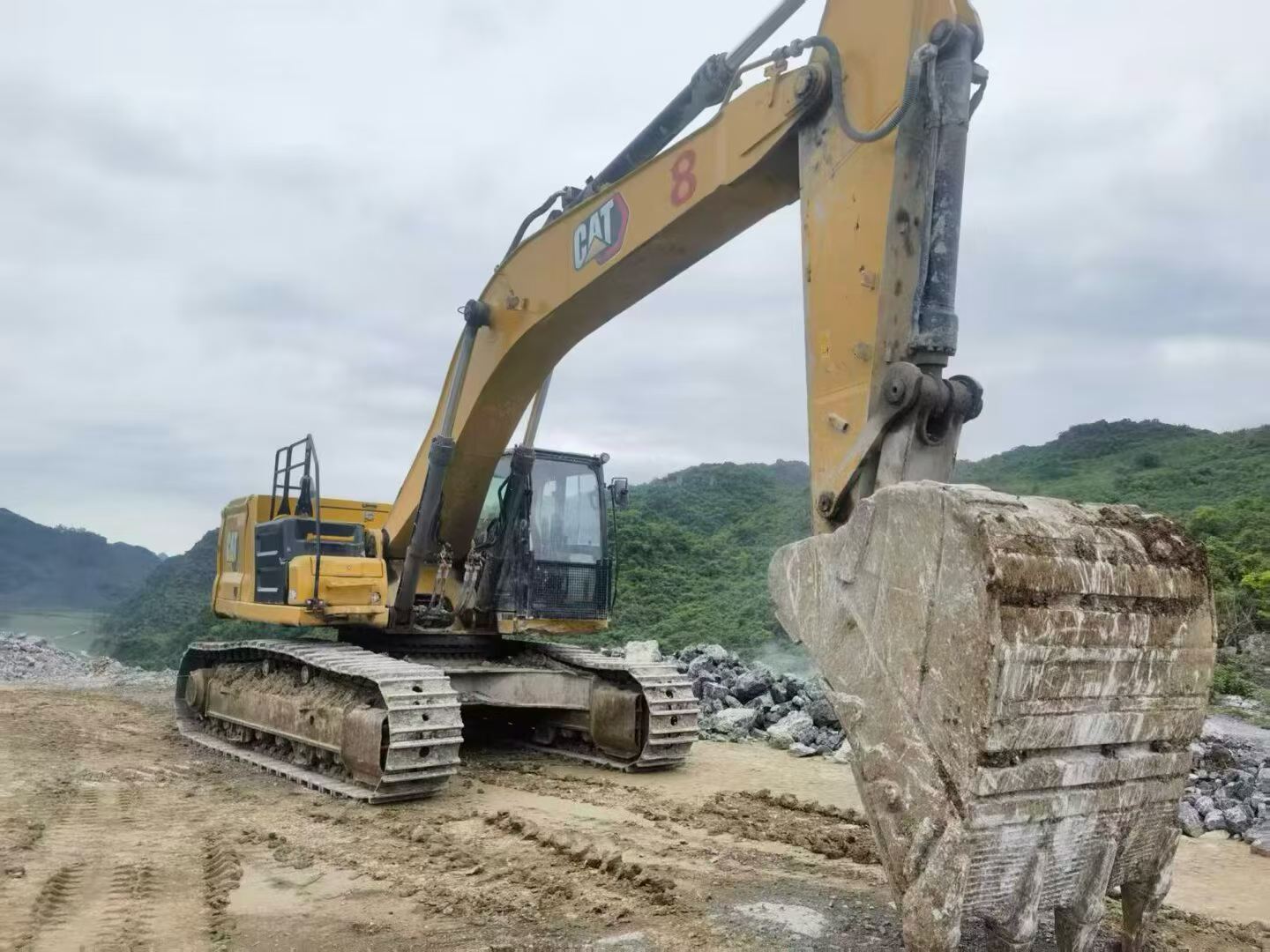 Buy Caterpillar 336E Used Excavator / 3