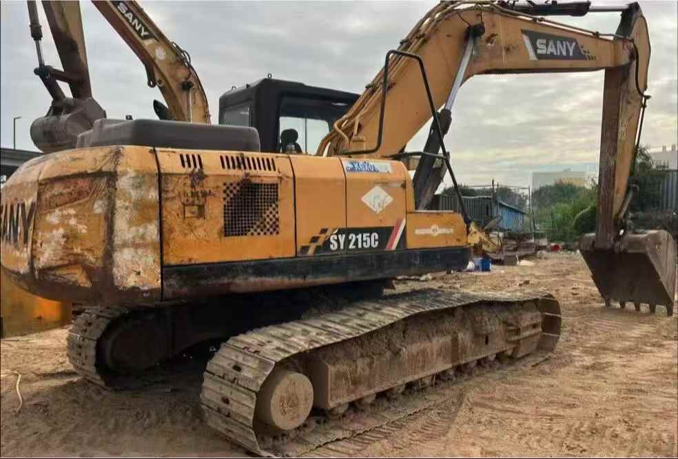 Buy Sany SY215C Used Excavator
