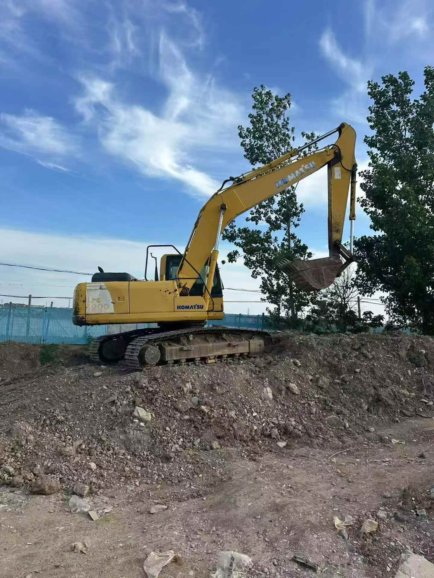 Купить Подержанный Экскаватор Komatsu PC200-8 / 2