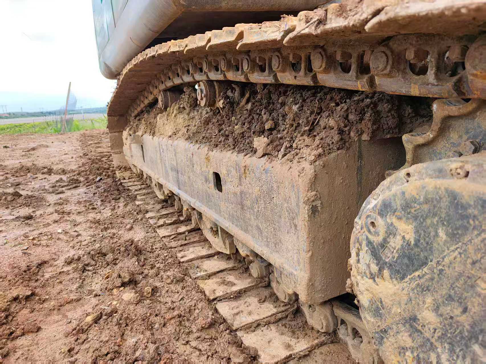 Buy Kobelco SK260 Used Excavator / 2