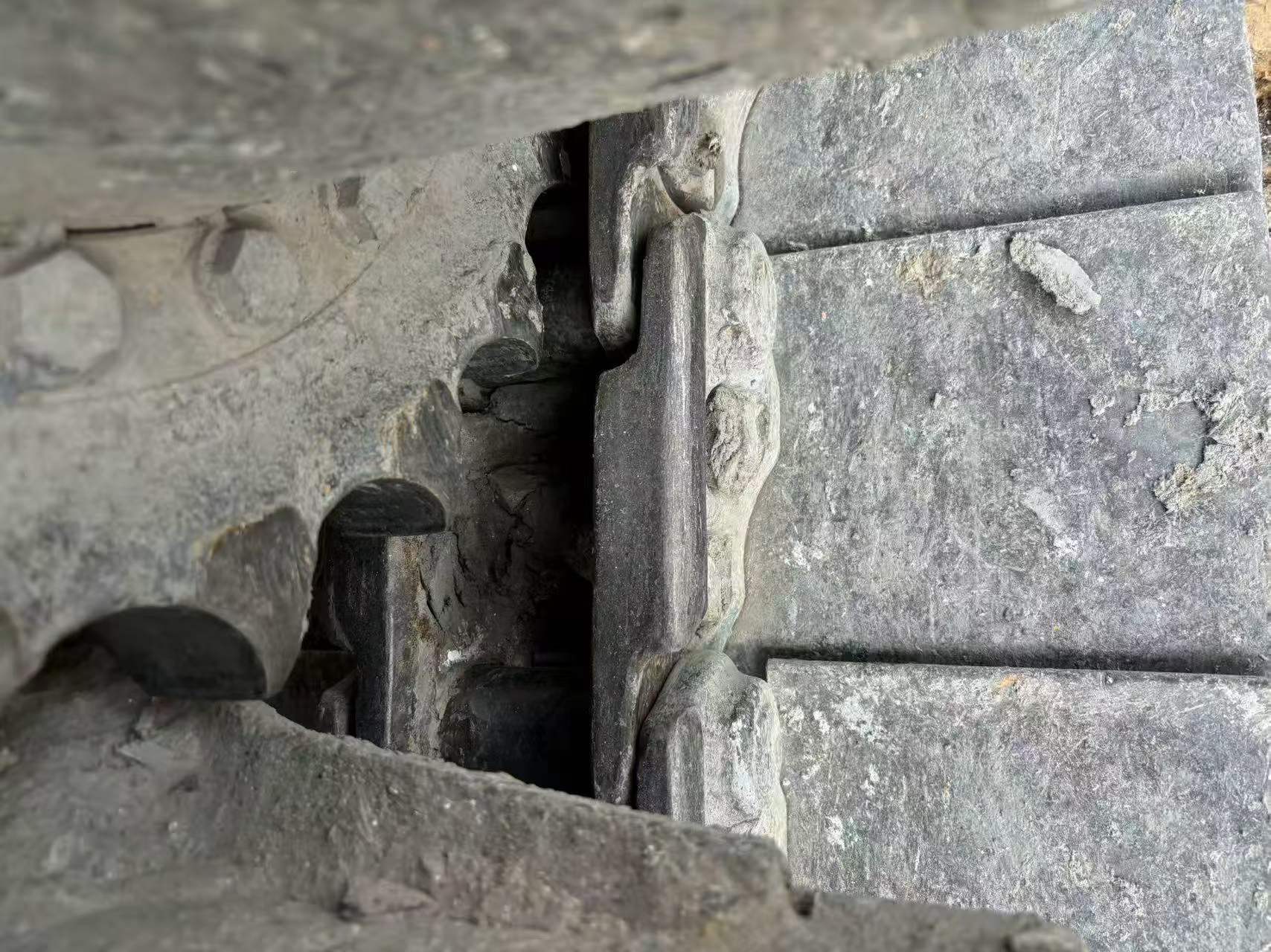 شراء حفارة Sumitomo SH210-6 مستعملة / 4