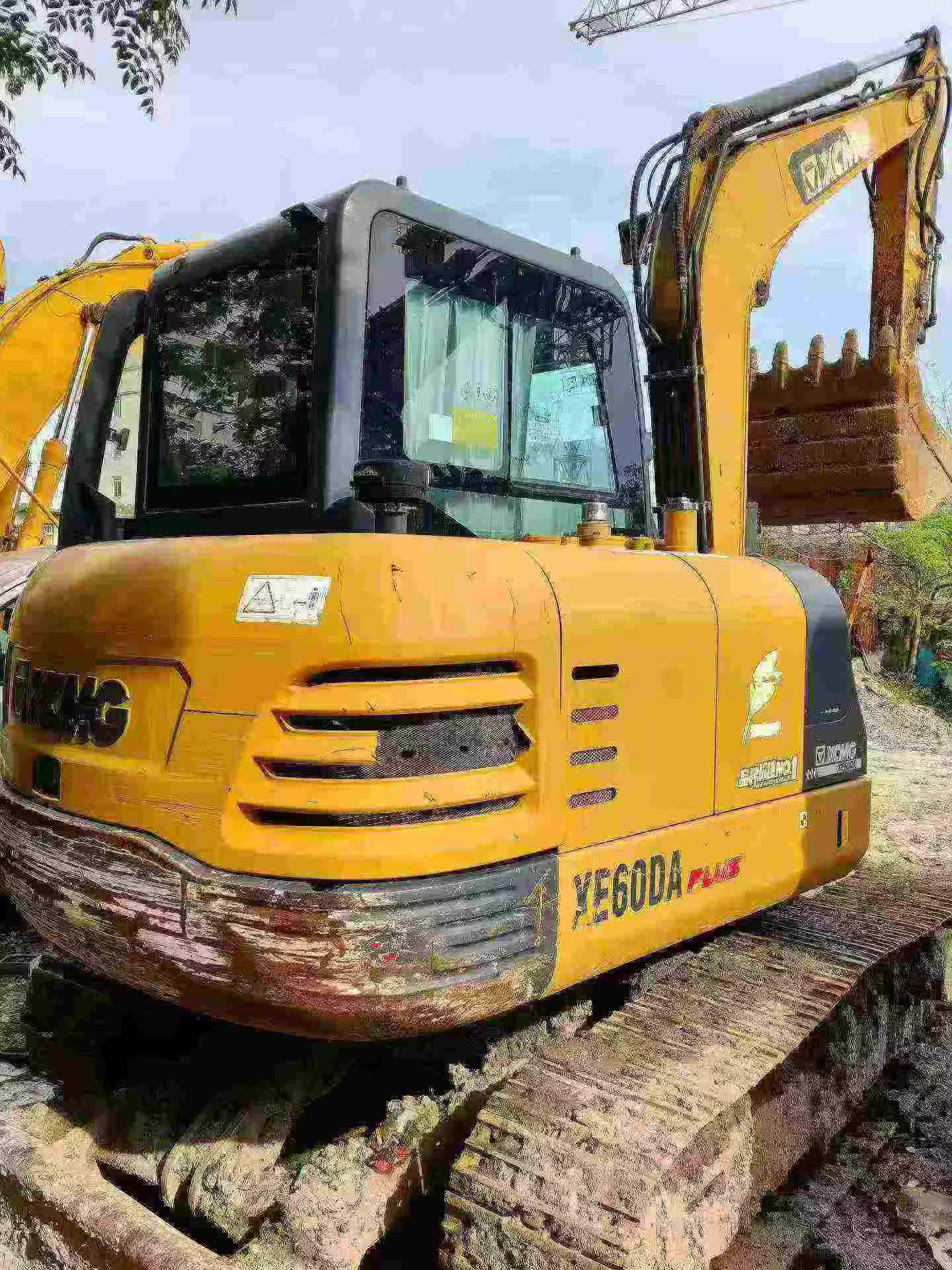 Buy XCMG XE60 Used Excavator / 4