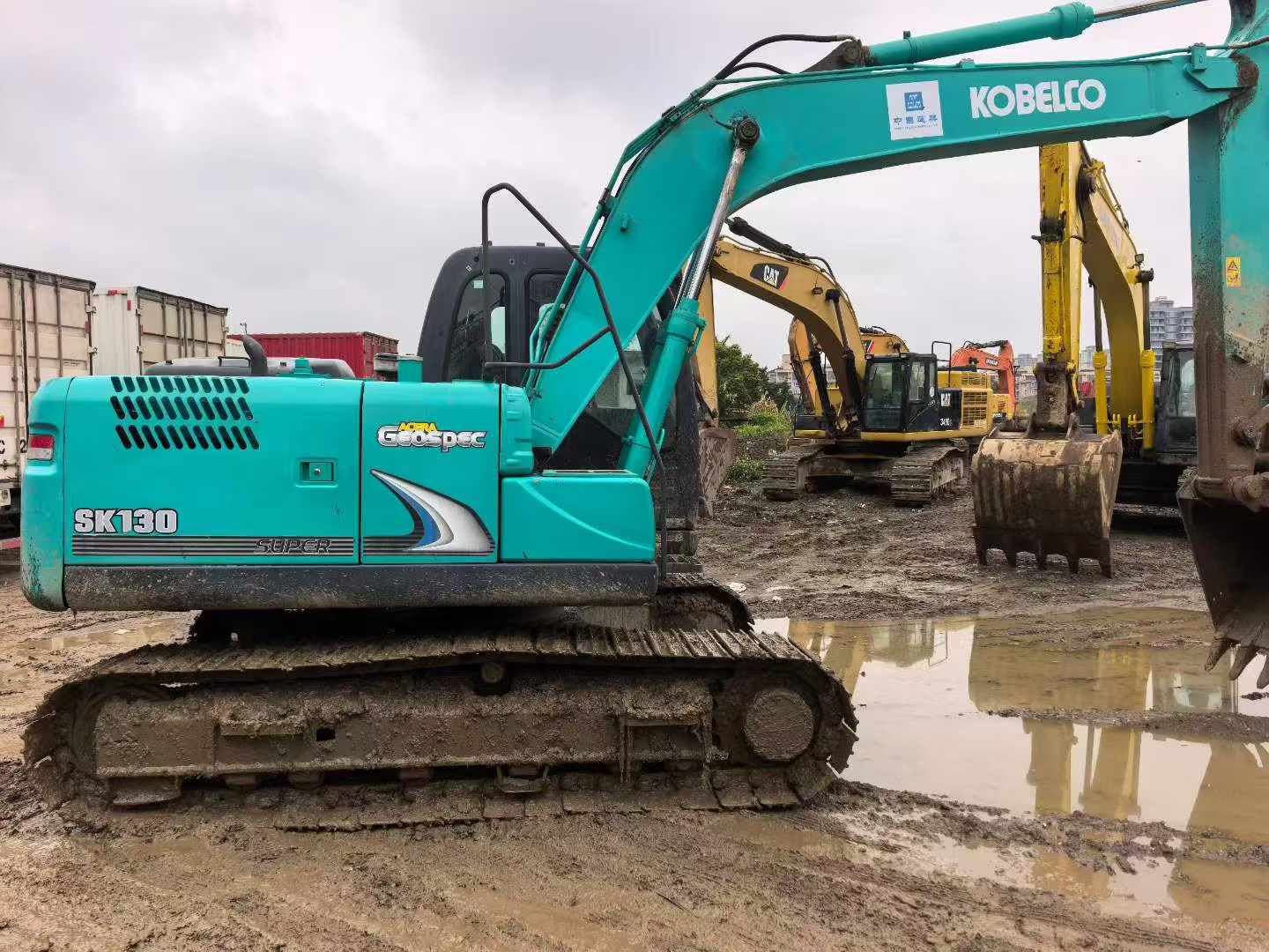 Buy Kobelco SK130 Used Excavator / 5