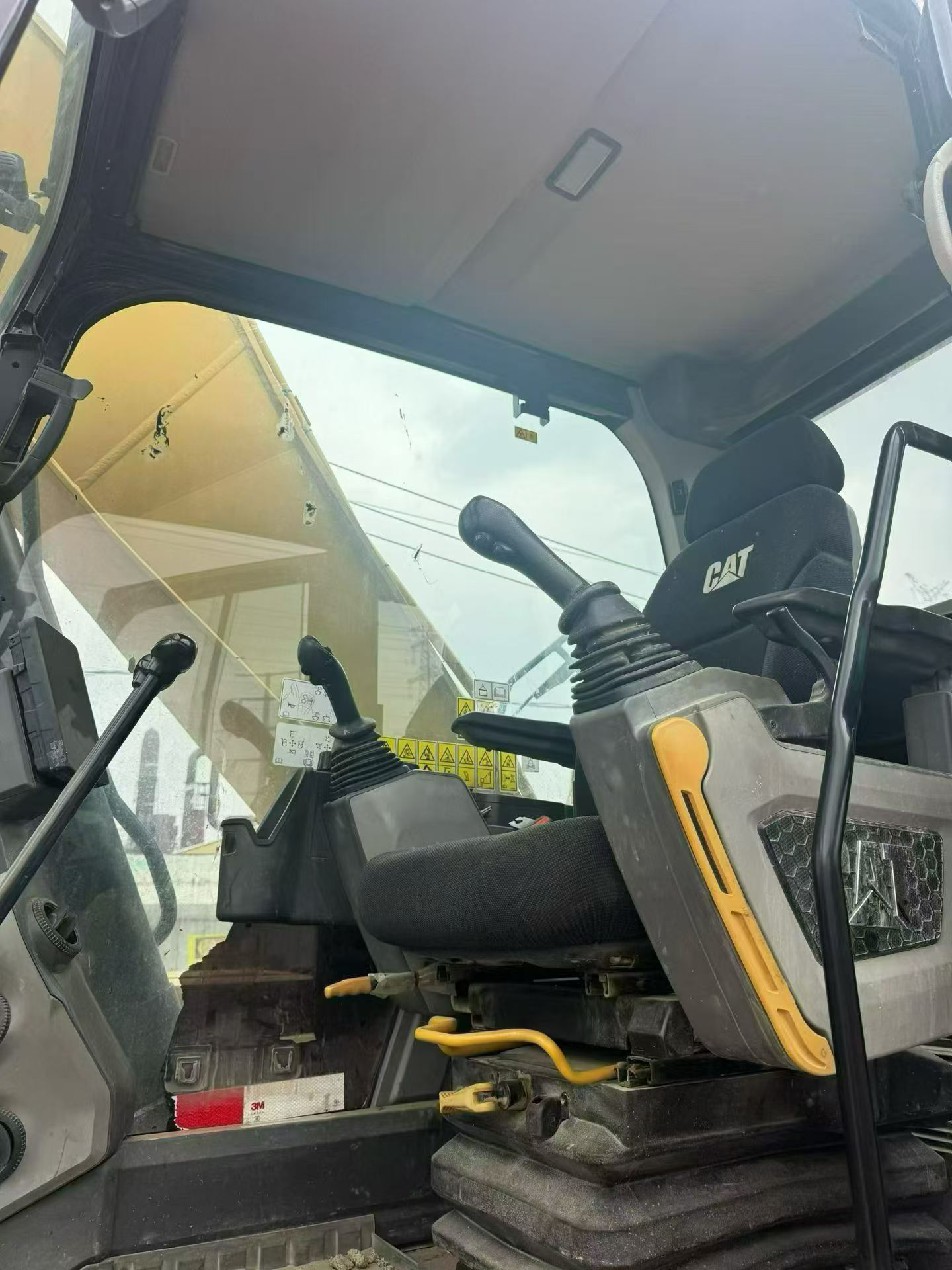 Buy Caterpillar 320A Used Excavator / 8