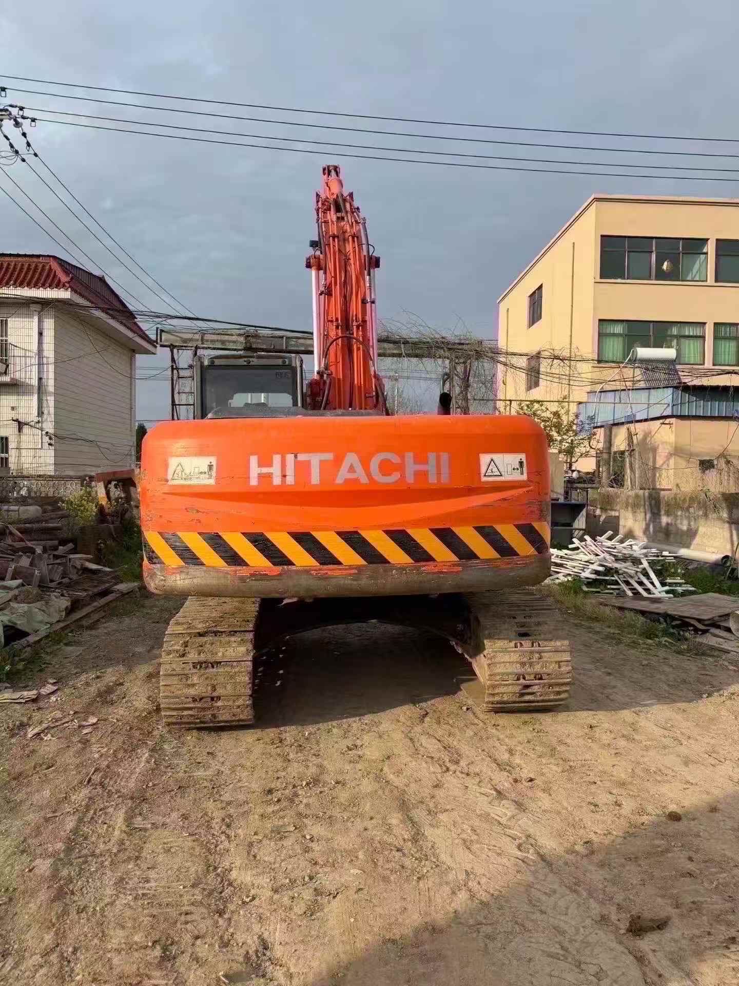 Buy Hitachi EX200 Used Excavator / 4