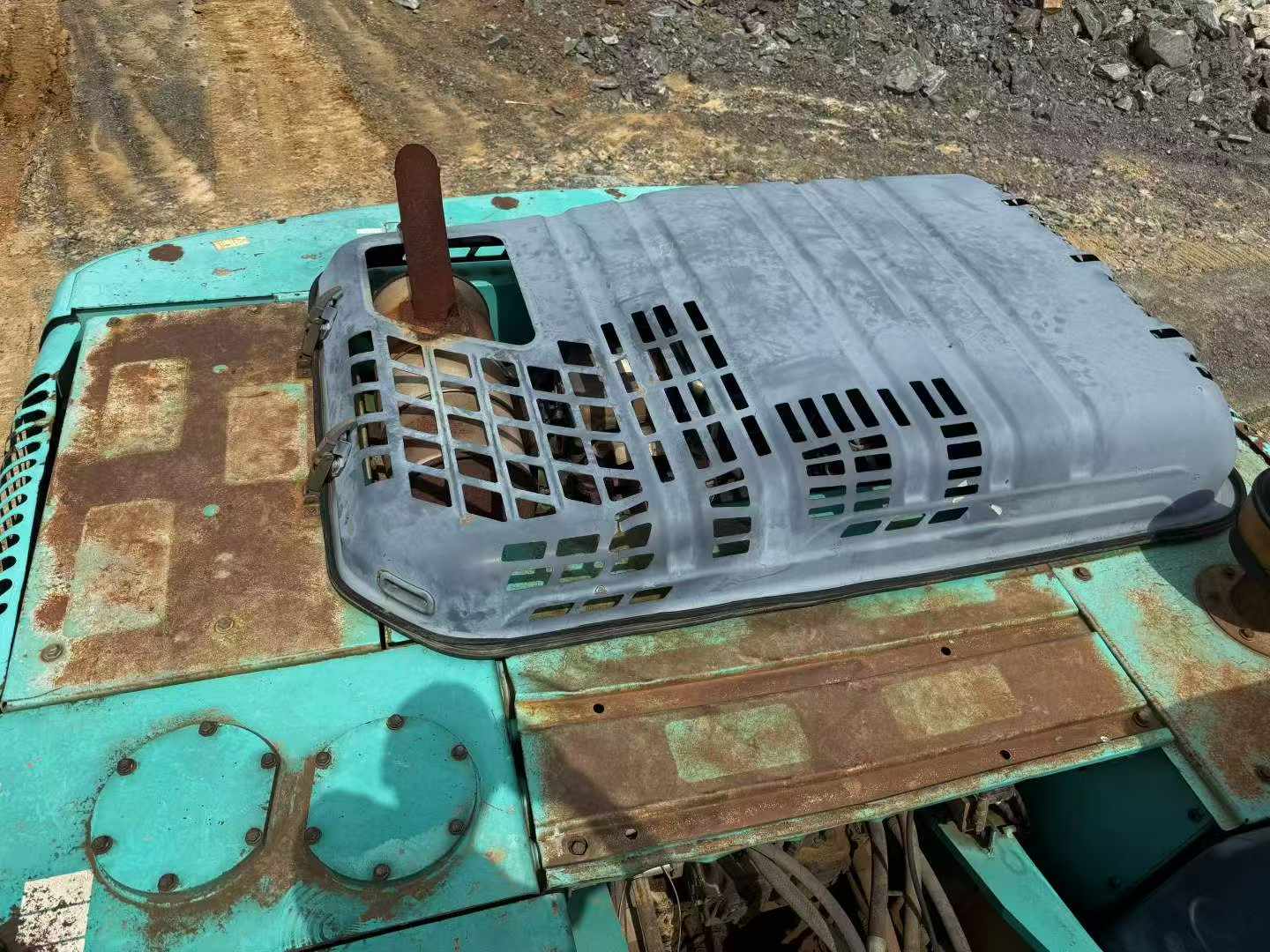 Buy Kobelco SK260 Used Excavator / 4