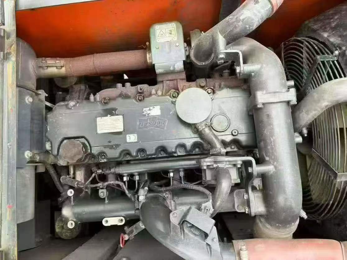 Buy Doosan DX215-9C Used Excavator / 8