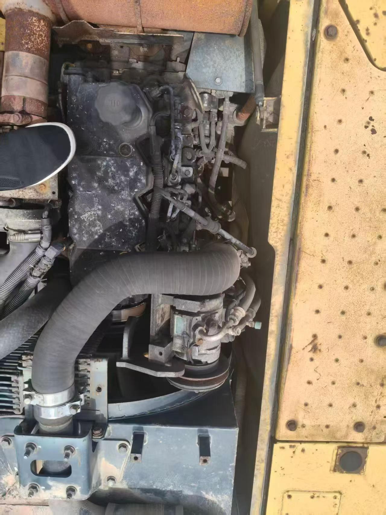 Buy Komatsu HB215LC-1 Used Excavator / 7