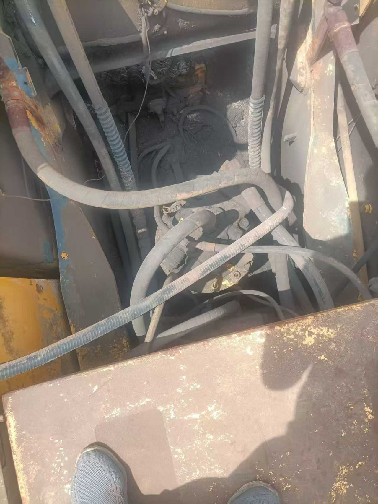 Buy Hyundai R305LC-7 Used Excavator / 5
