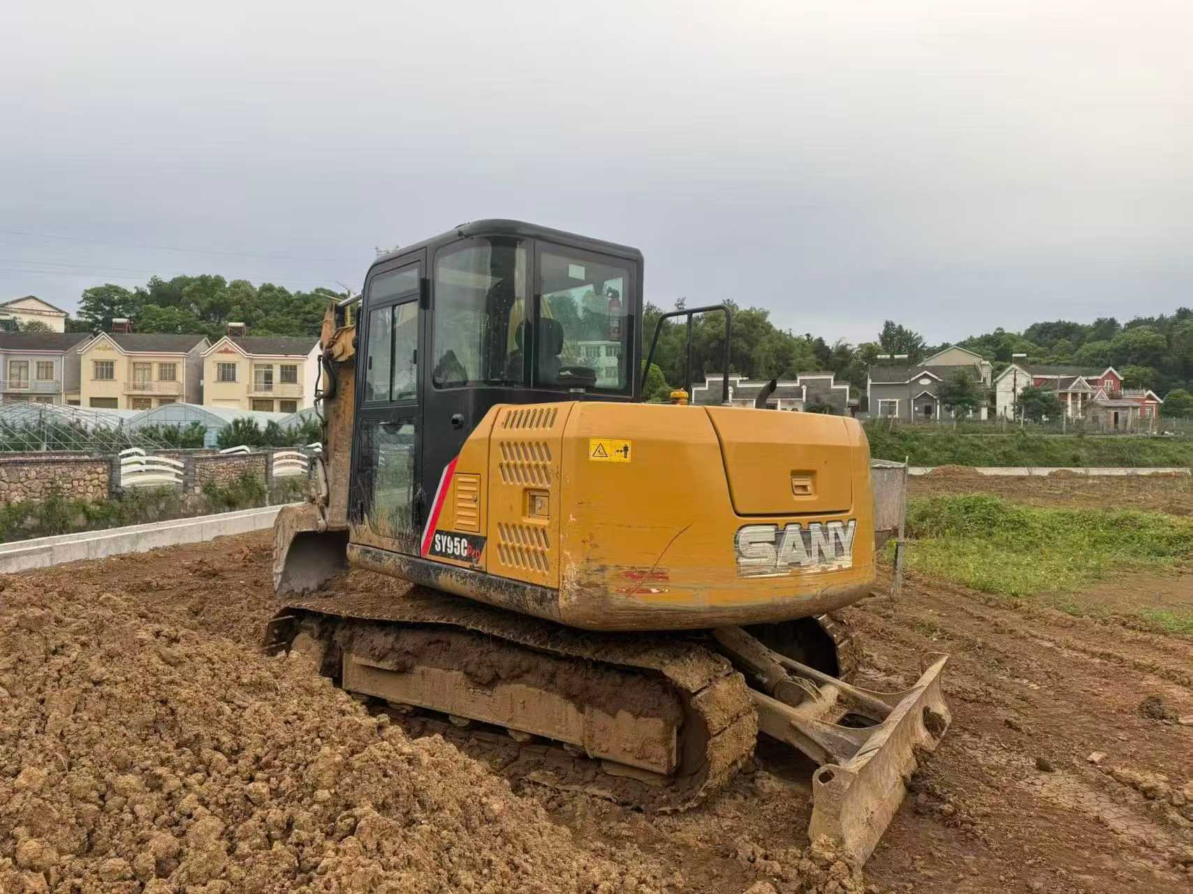 Buy Sany SY75 Used Excavator / 3