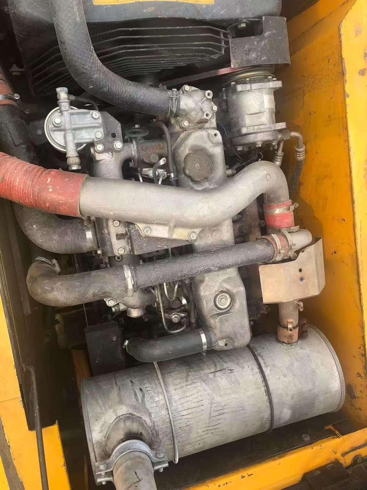 Buy Kato HD512R Used Excavator / 6