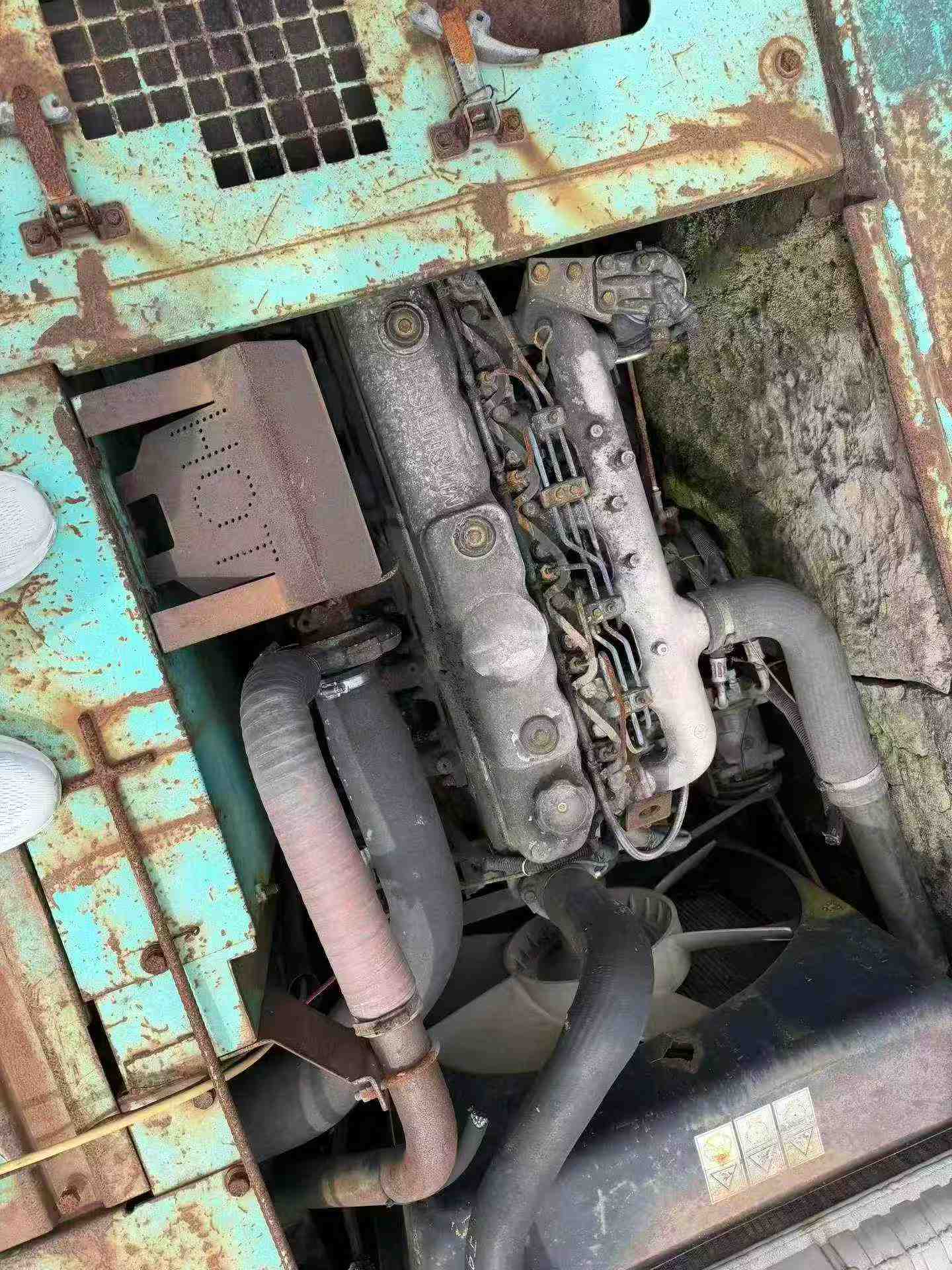 Buy Kobelco SK200-6 Used Excavator / 5