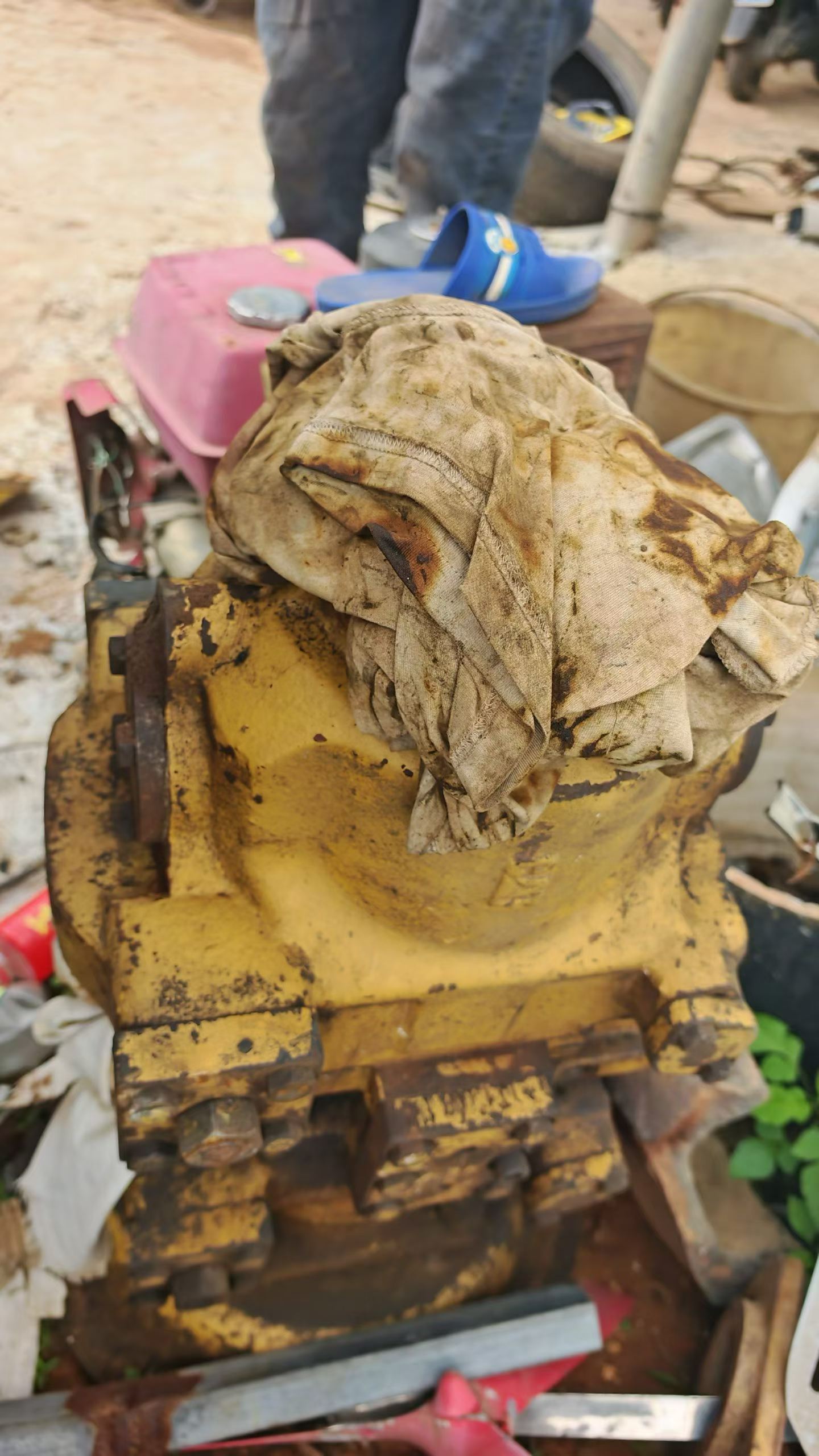 Compre Excavadora Caterpillar 320B Usada / 4