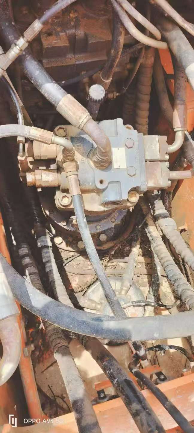Buy Doosan DH220-3 Used Excavator / 6