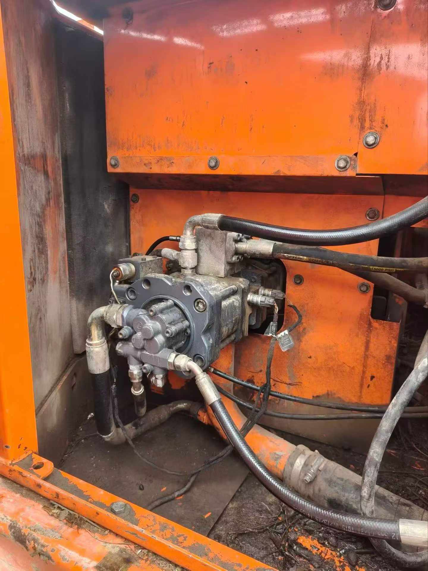 Buy Doosan DX120 Used Excavator / 3