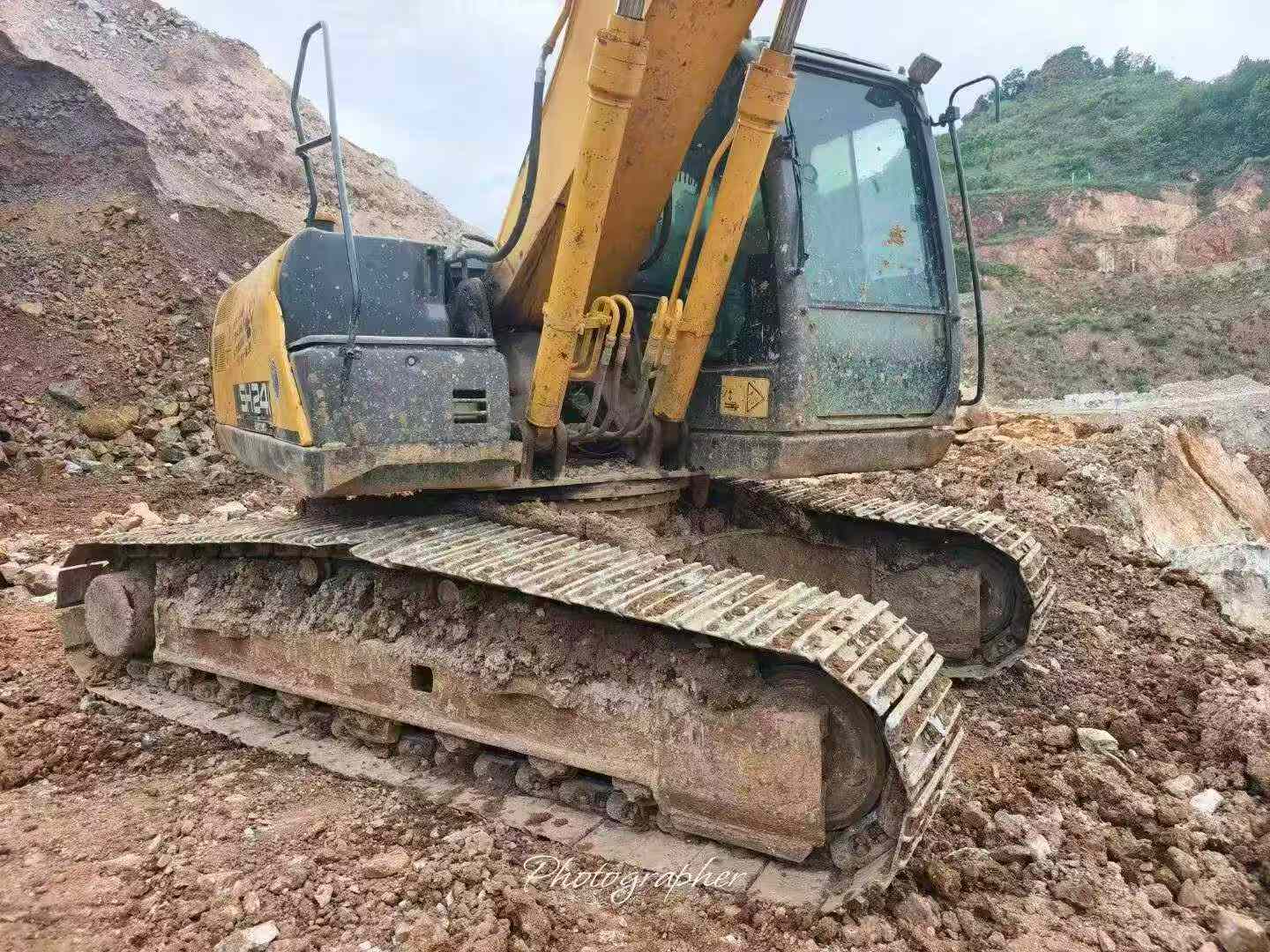Buy Sumitomo SH210-5 Used Excavator / 6