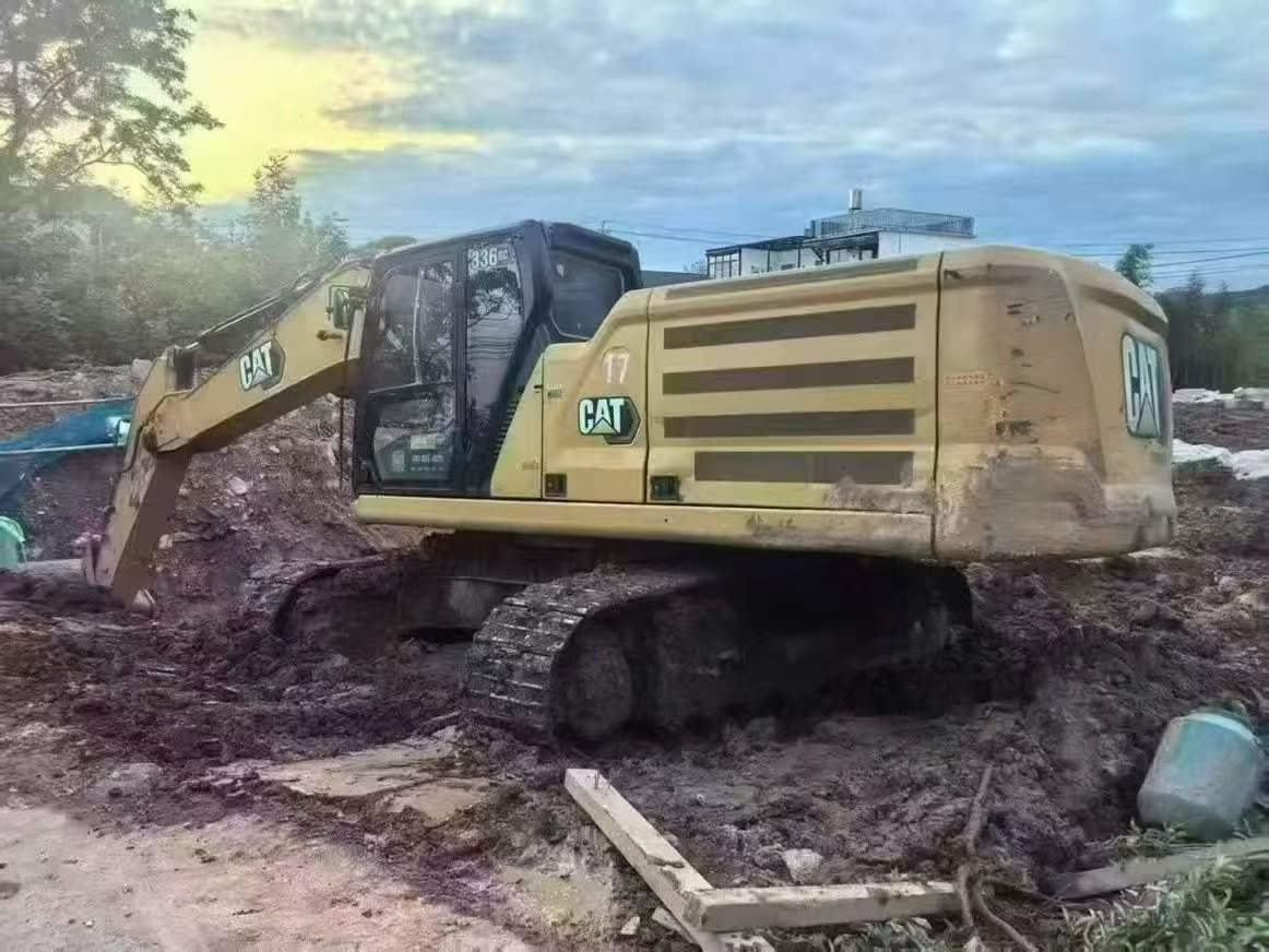 Buy Caterpillar 336E Used Excavator / 2