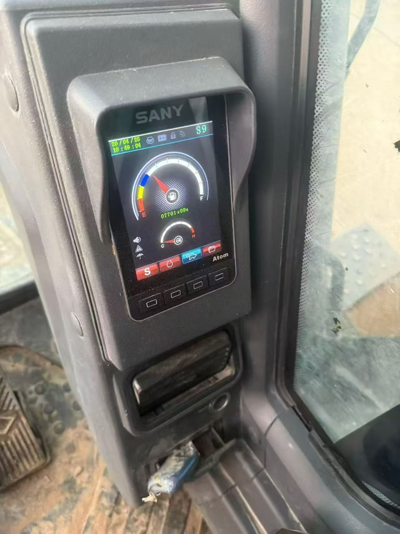 Buy Sany SY75 Used Excavator / 7