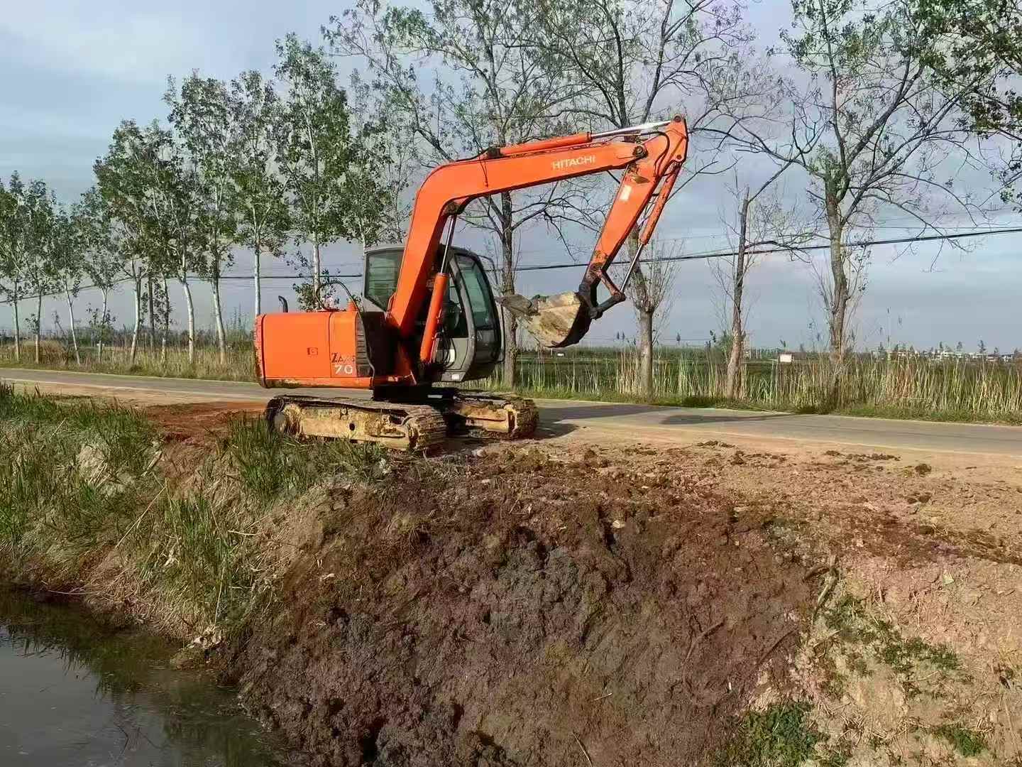 Buy Hitachi ZX70-6 Used Excavator / 3
