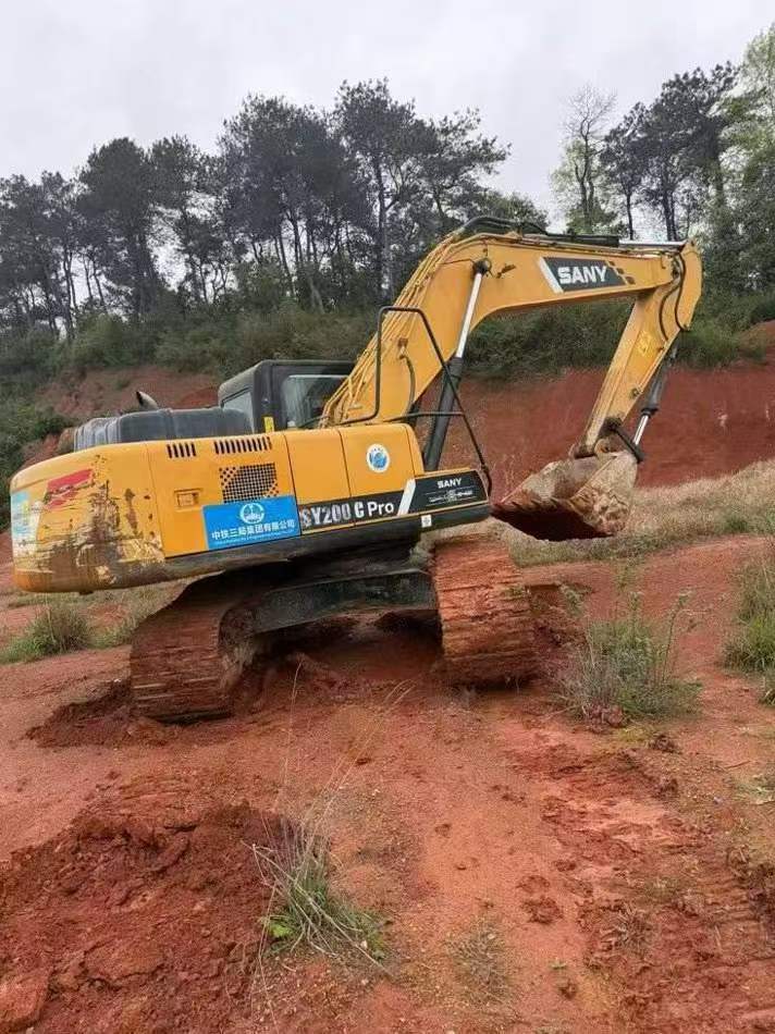 Buy Sany SY200C Used Excavator / 4
